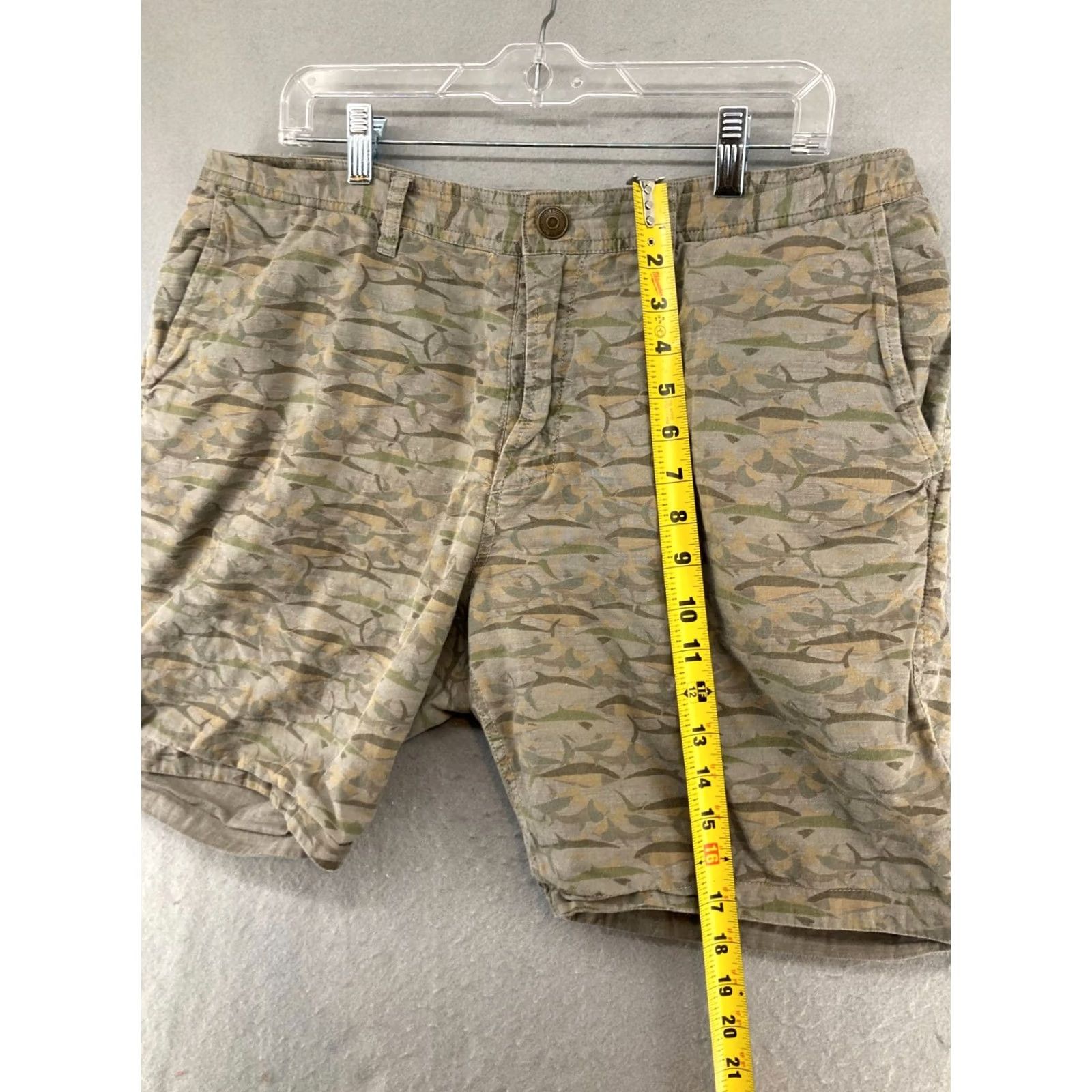 Reyn Spooner Reyn Spooner Mens Reversible Shorts 36 Camo Fish Print All Over Size US 36 / EU 52 - 4 Thumbnail