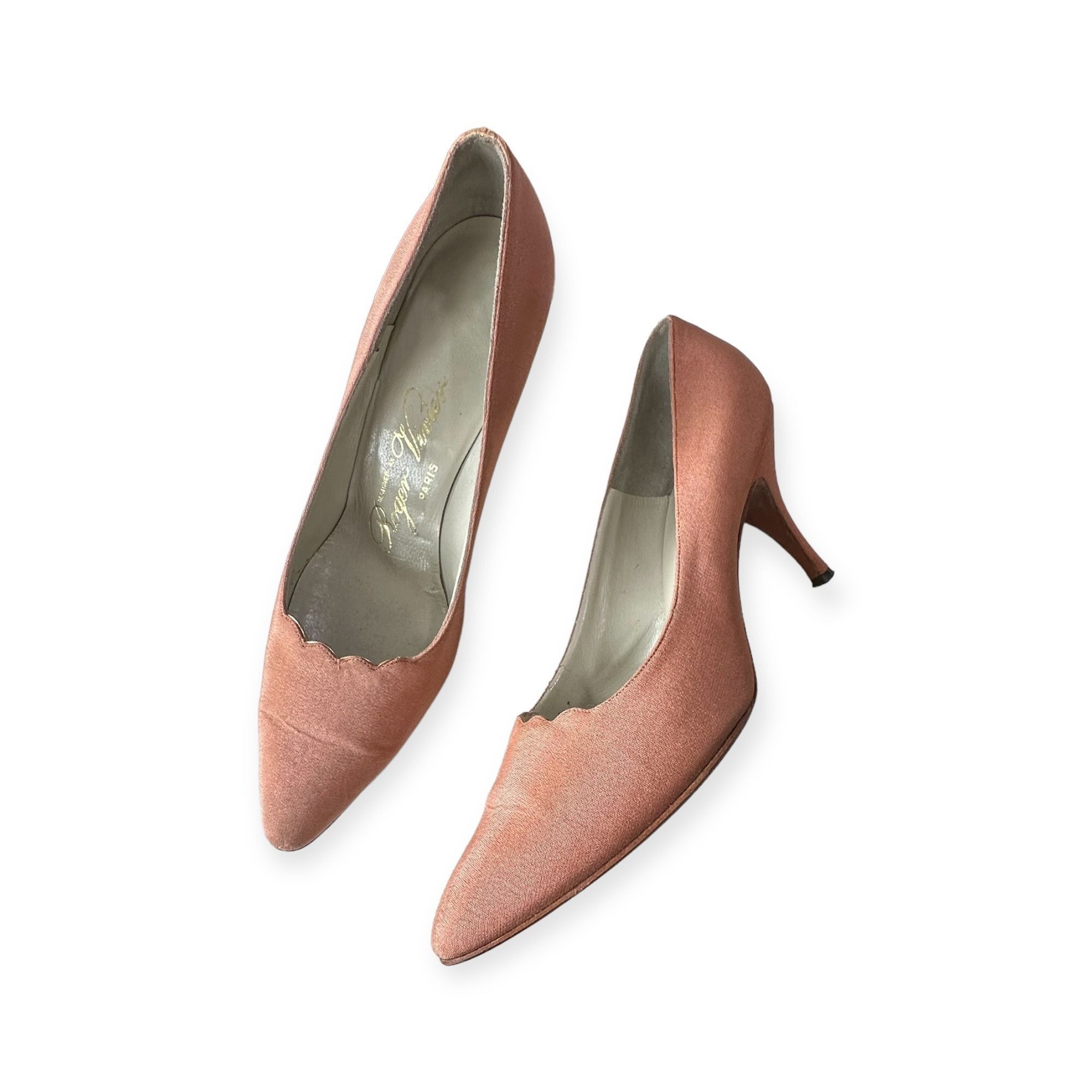 Roger Vivier Roger Vivier Pink Fabric Pumps for Saks 6.5B, 1960s Size US 6.5 / IT 36.5 - 1 Thumbnail