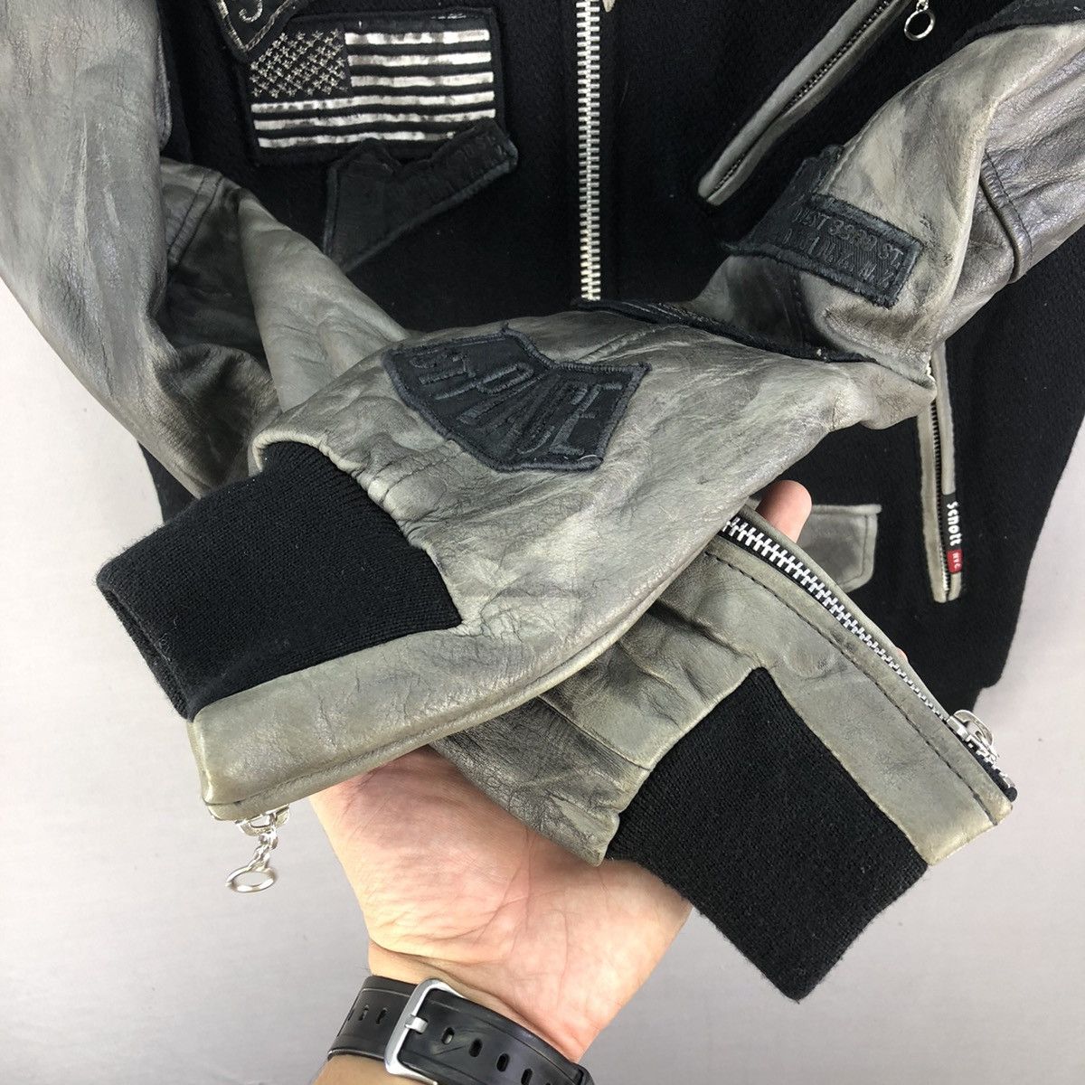 Schott Vintage Schott Cowhide Sleeve With Patches Biker Jacket Size US S / EU 44-46 / 1 - 18 Thumbnail