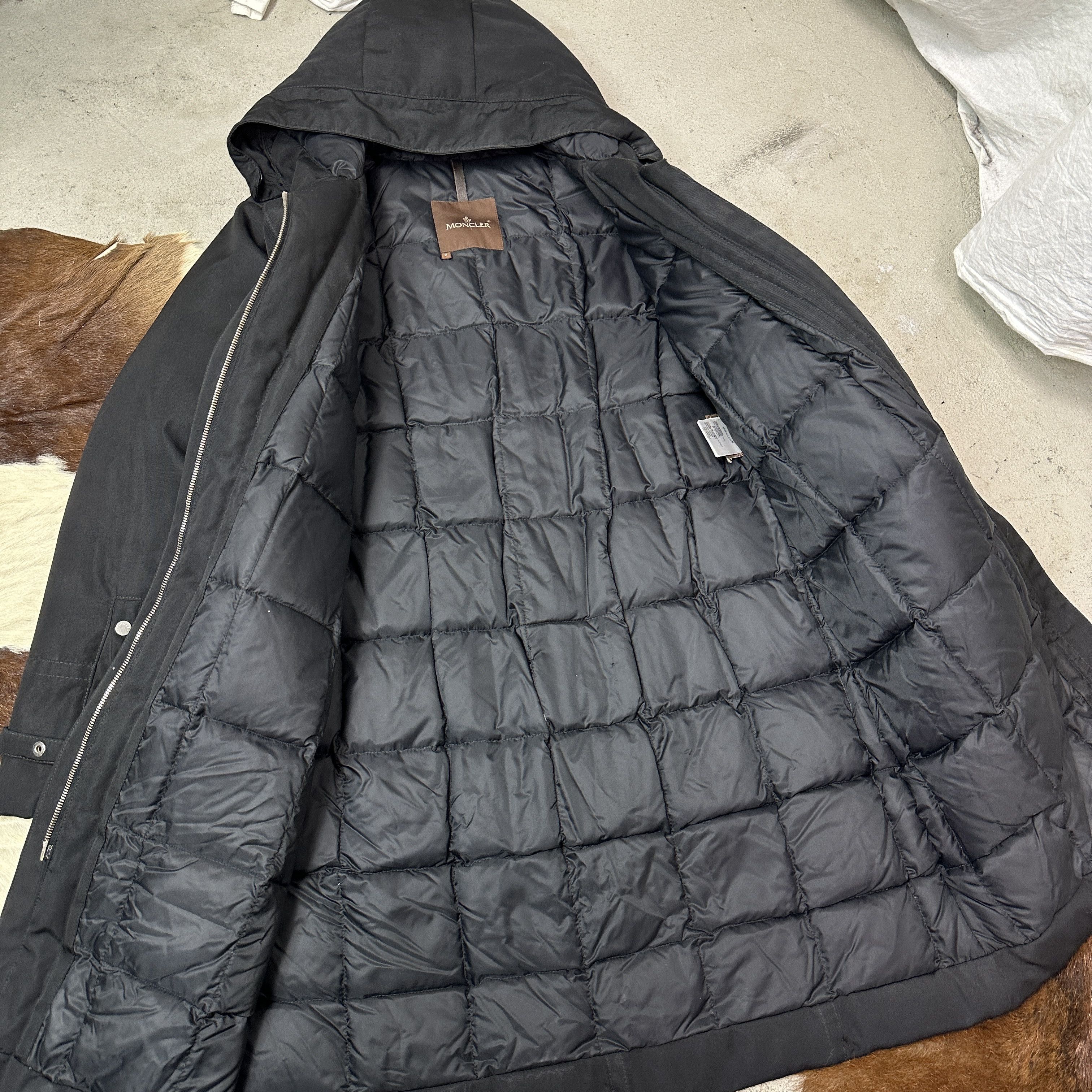 Moncler Vintage Outdoor Women's Moncler Down Coat Y2K Size M / US 6-8 / IT 42-44 - 5 Thumbnail