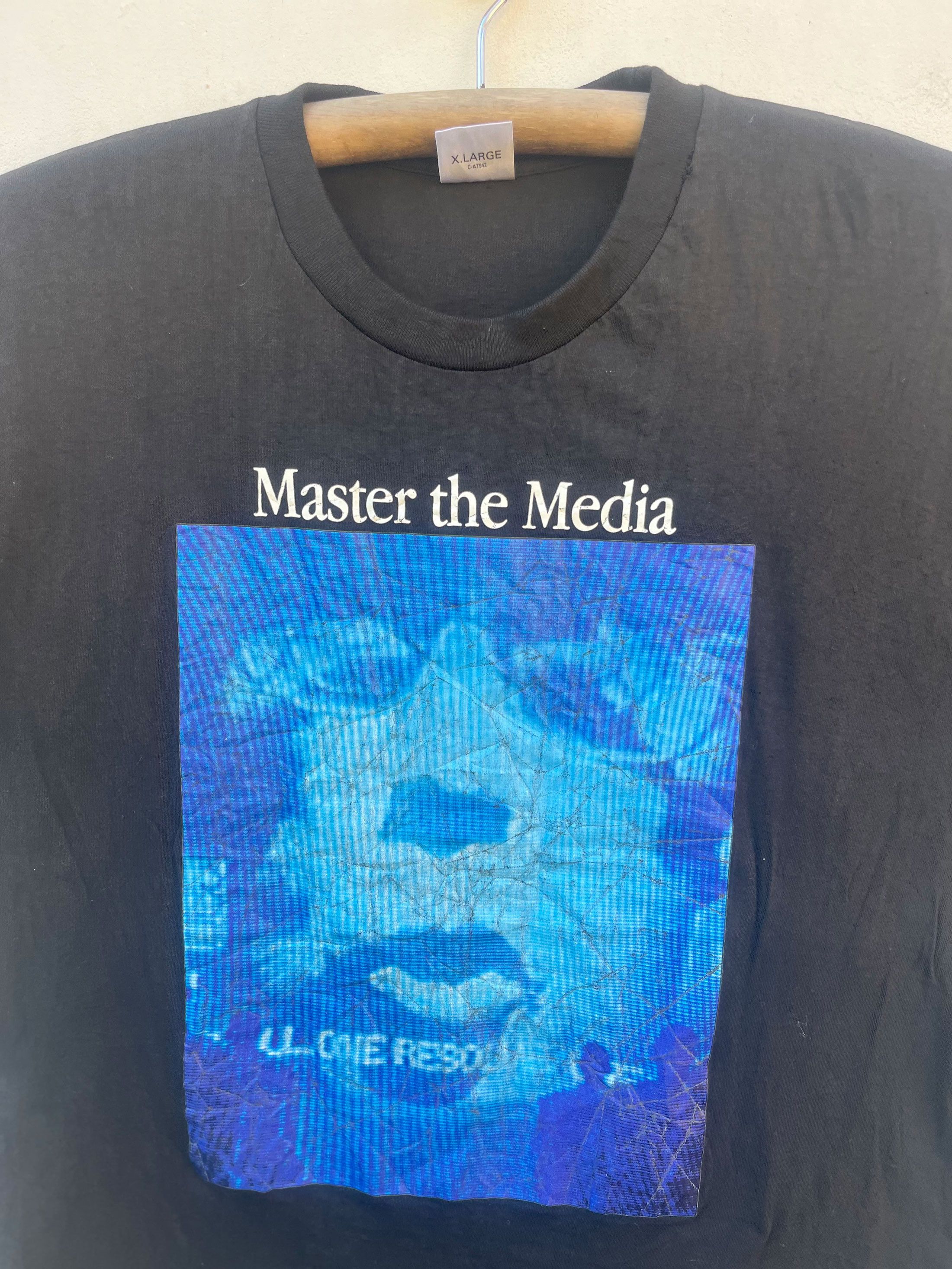 Apple Apple 90s Art Master the Media Japan Promo Single Stitch Size US XL / EU 56 / 4 - 2 Thumbnail