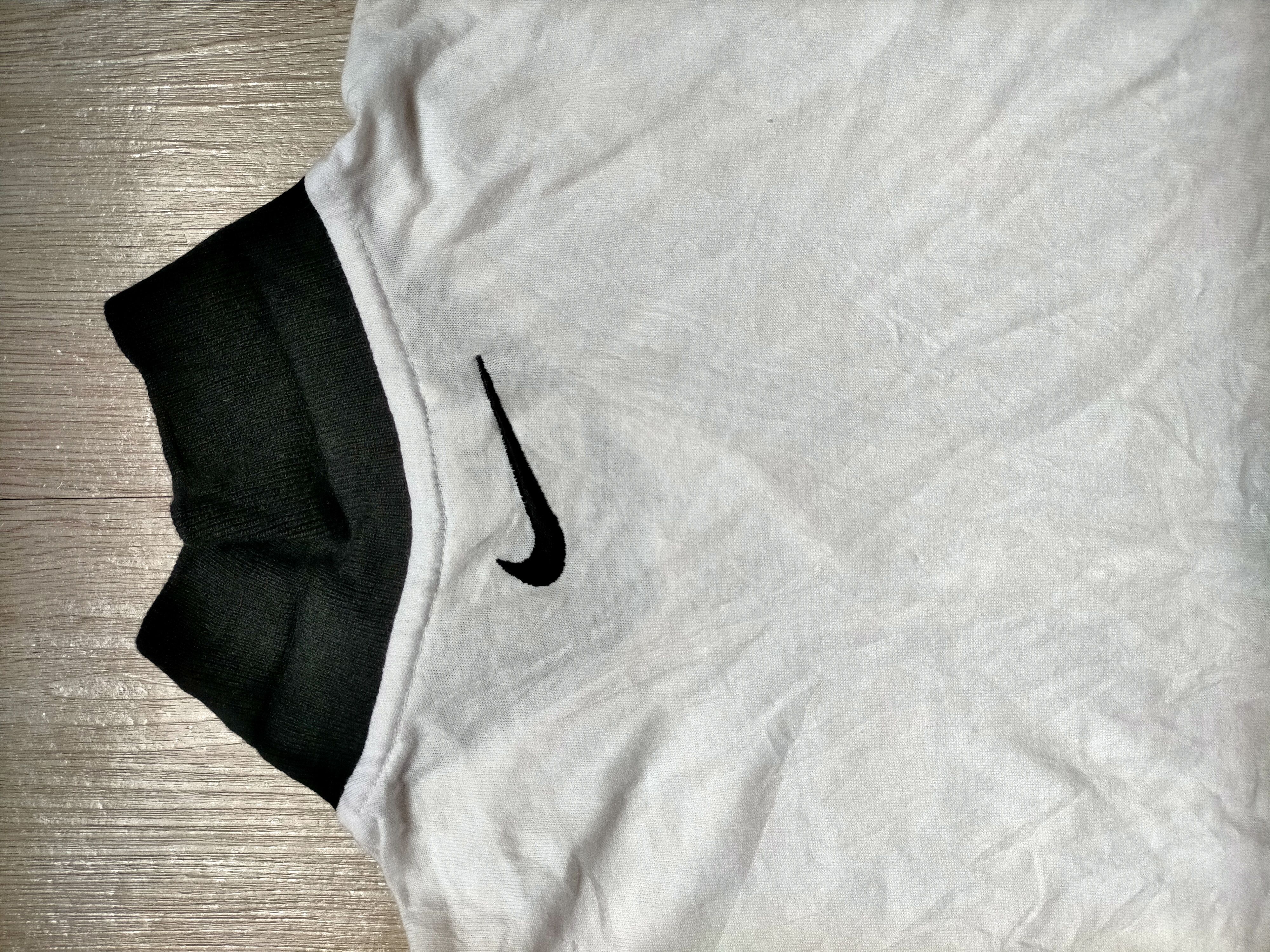 Nike Vintage 90s Nike Center Swoosh Embroidered Button ups shirt Size US L / EU 52-54 / 3 - 10 Thumbnail