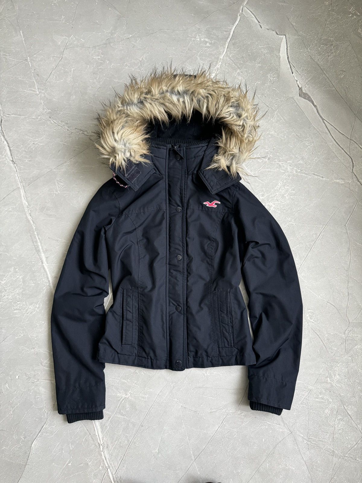 Hollister 00s Hollister Faux Fur Hood Crop Jacket Ifsixwasnine Style Size M / US 6-8 / IT 42-44 - 1 Thumbnail