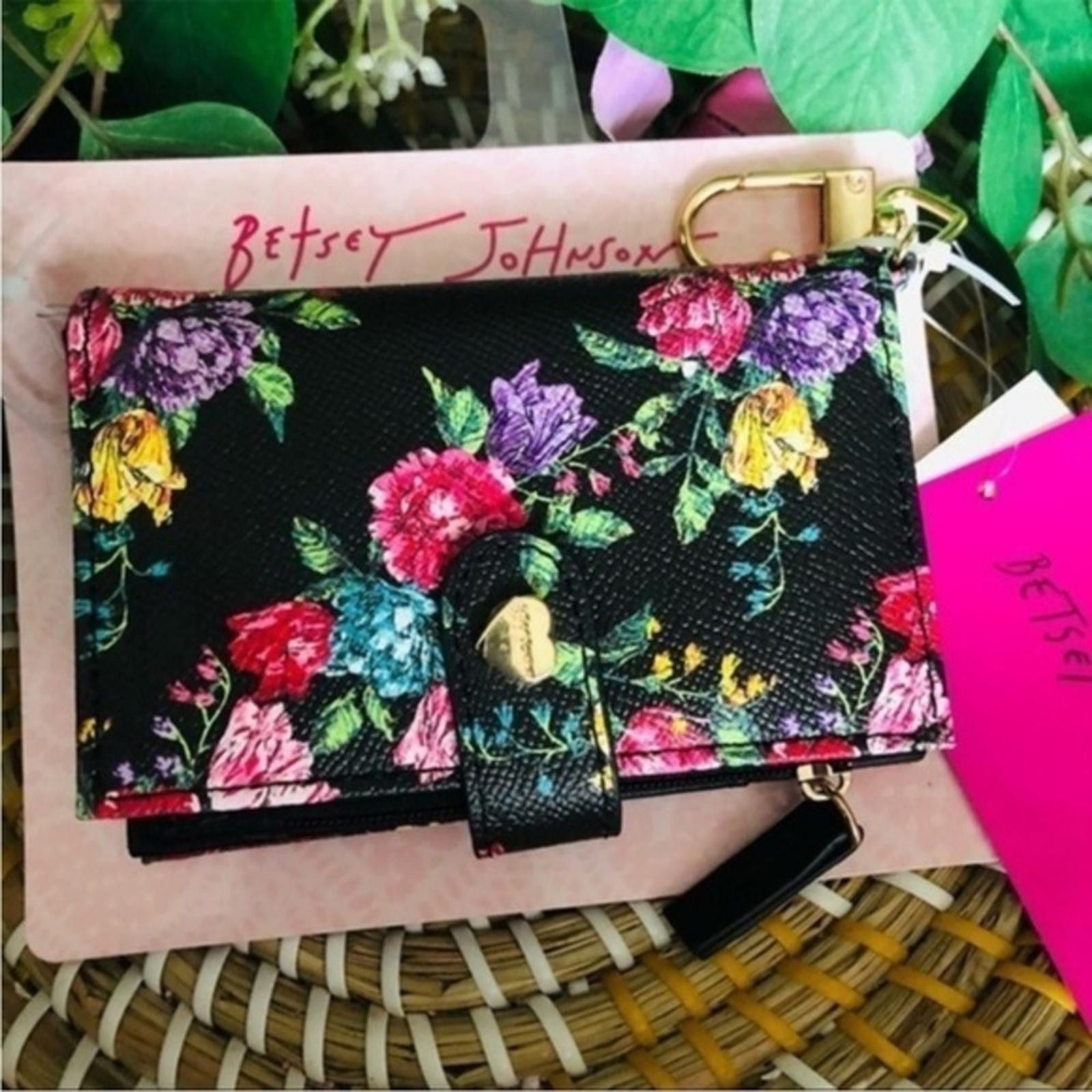 Betsey Johnson Betsey Johnson Floral Bifold Wallet NWT Size ONE SIZE - 1 Thumbnail