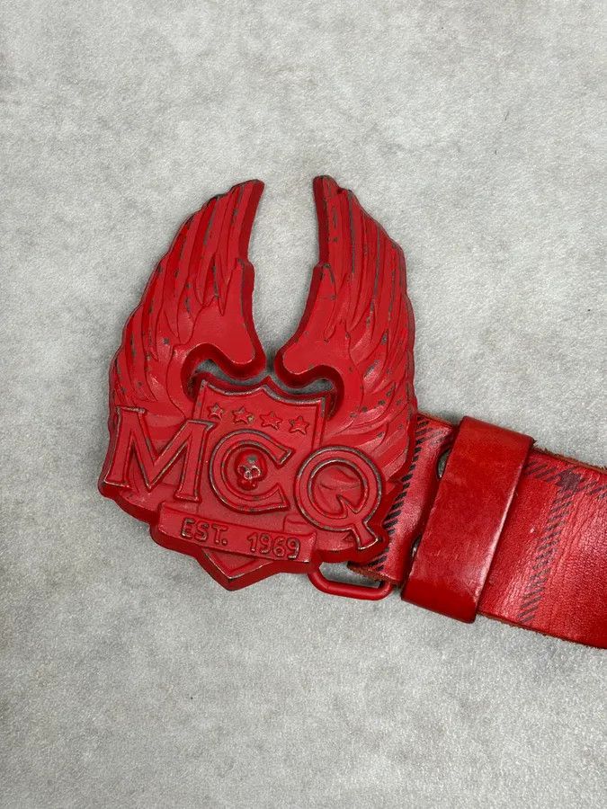 Alexander McQueen Alexander McQueen Winged Logo Buckle Red Leather Belt Size ONE SIZE - 5 Thumbnail