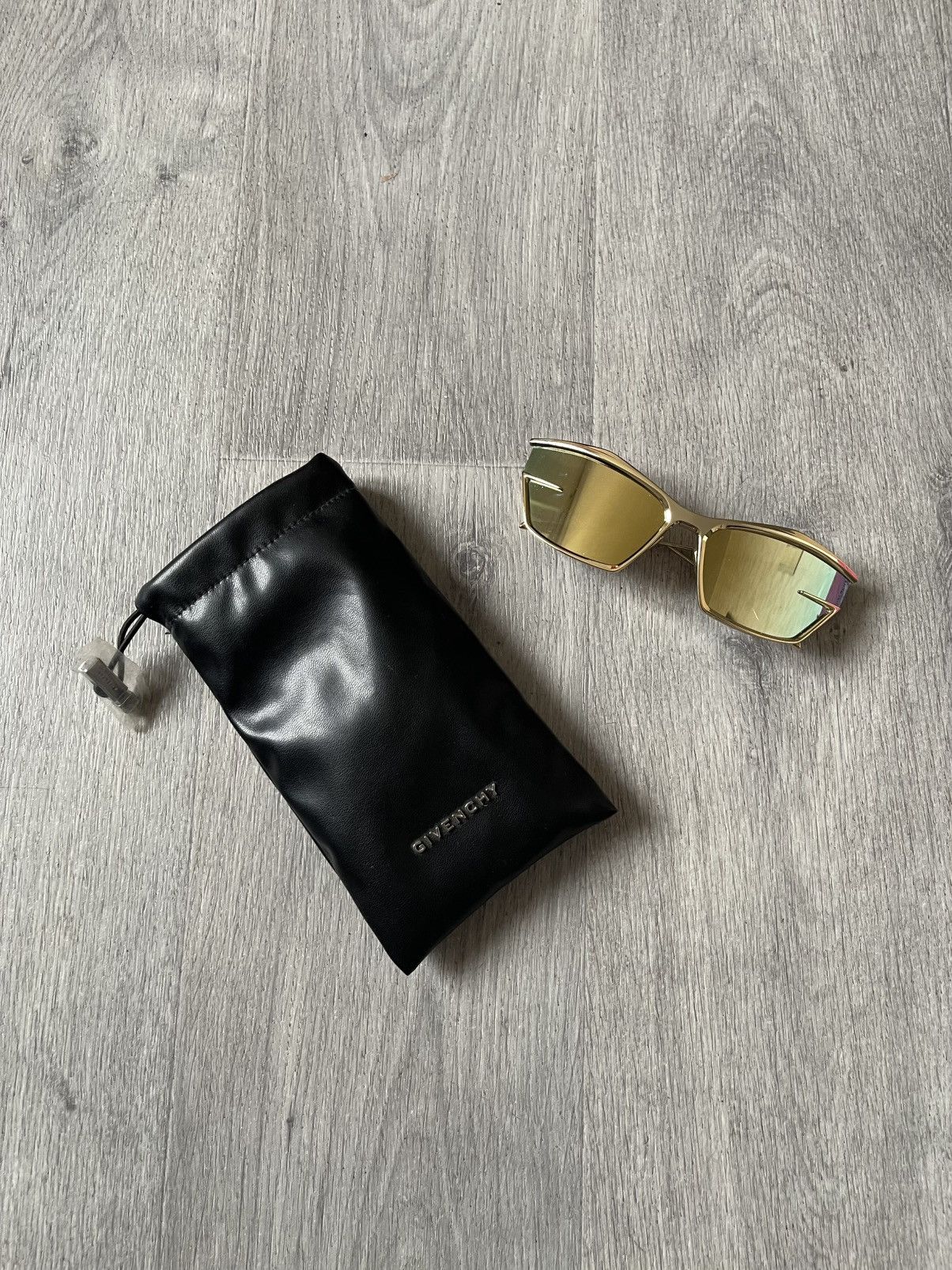 Givenchy Givenchy Gold Giv cut metal sunglasses Matthew Williams Size ONE SIZE - 1 Thumbnail
