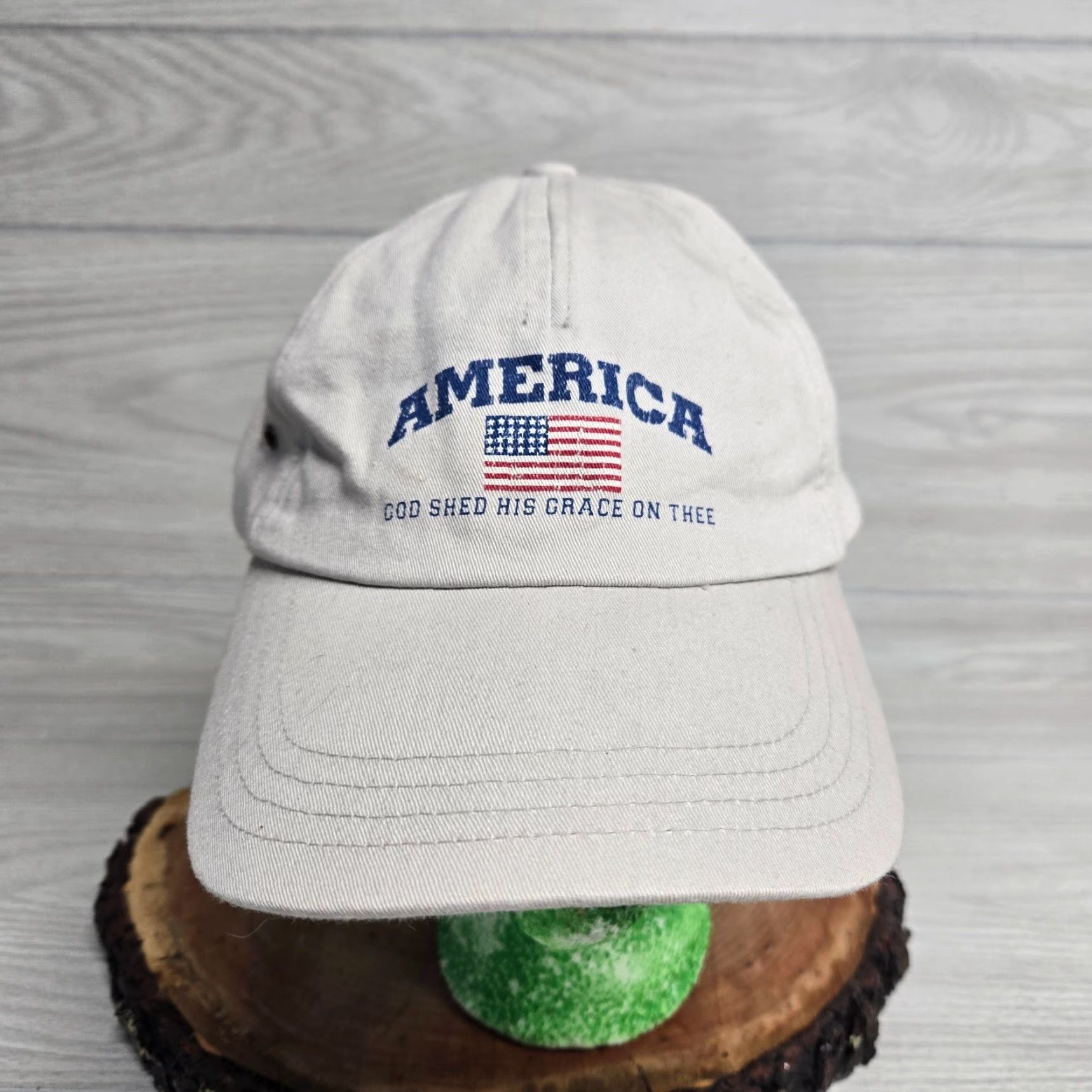 Vintage VINTAGE Baseball Hat Unisex Adjustable White America God Shed His Grace on Thee Cap Mens Womens Adults Adjustable Size White USA Theme Size ONE SIZE - 2 Thumbnail
