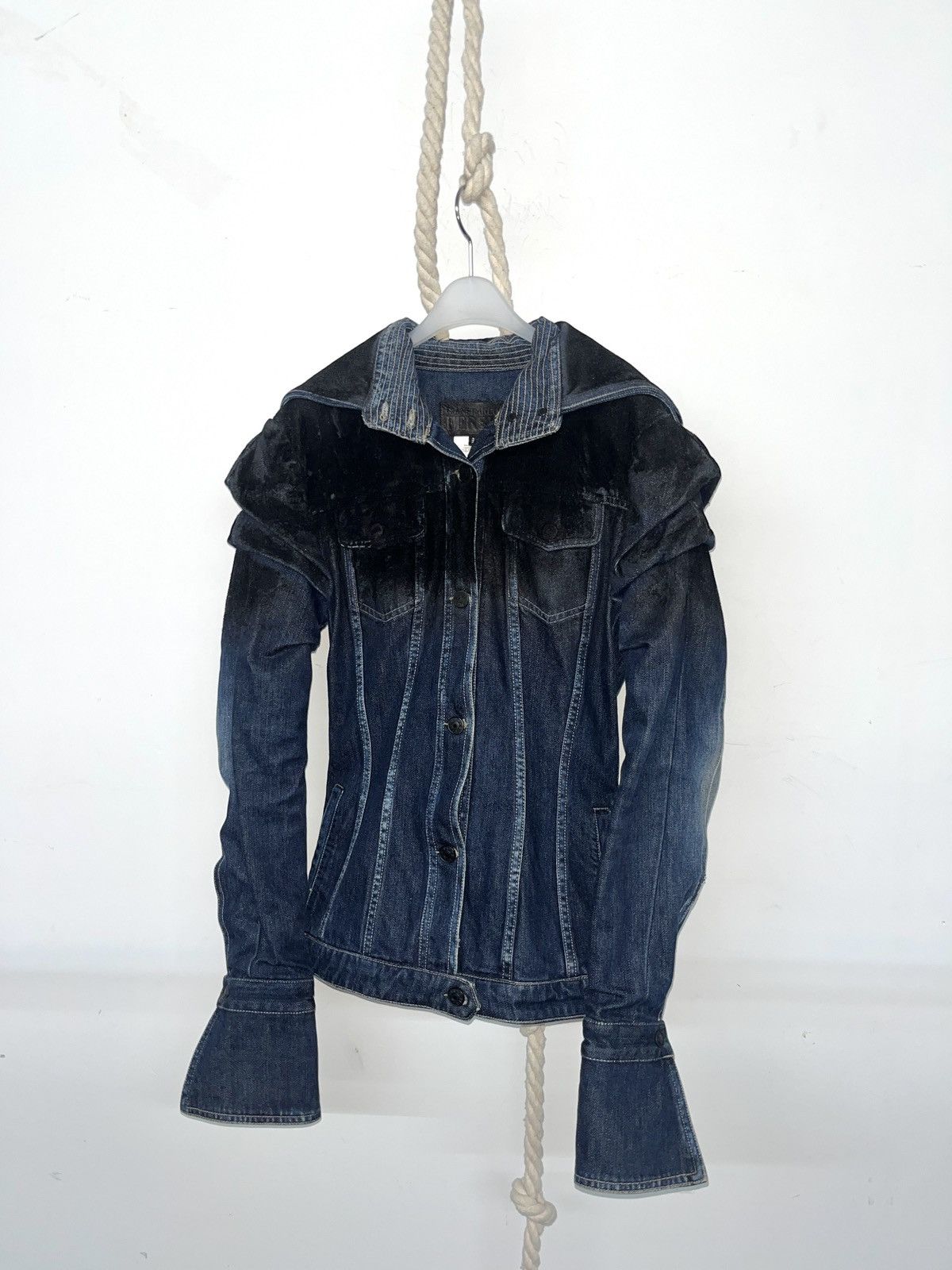 Gianfranco Ferre 2004 Fall Velvet Shirring Denim Jacket