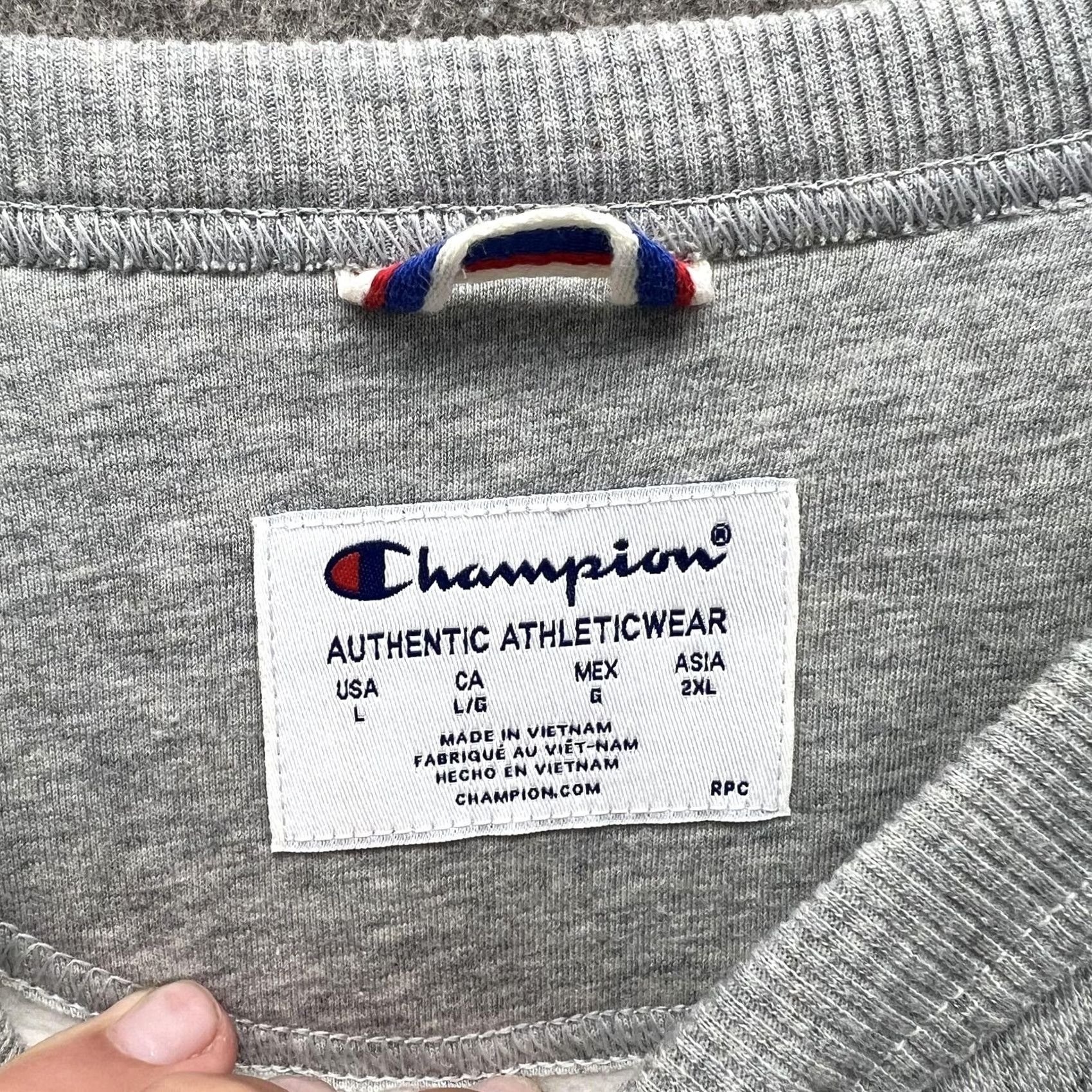 Champion VINTAGE Champion Sweatshirt Mens Large Gray Script Logo Crewneck Pullover Striped Size US L / EU 52-54 / 3 - 7 Thumbnail