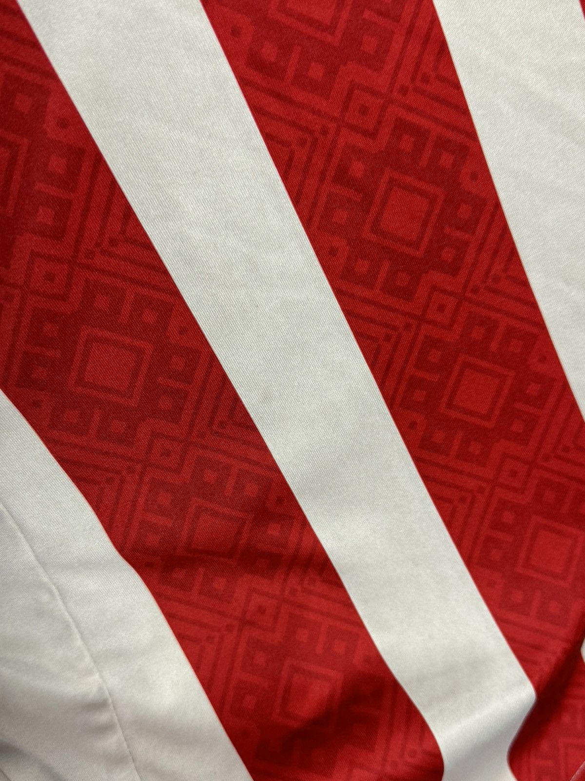 Puma Chivas de Guadalajara 17/18 Home Football Jersey T-Shirt Size US S / EU 44-46 / 1 - 16 Thumbnail