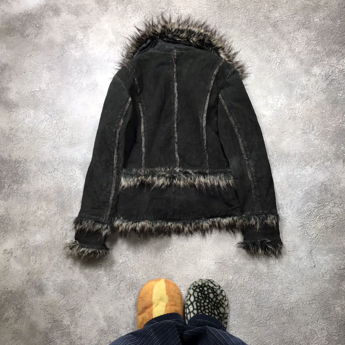 Vintage Vintage Y2K Black Puffer Jacket Fur Collar Streetwear 90s M Size M / US 6-8 / IT 42-44 - 6 Thumbnail