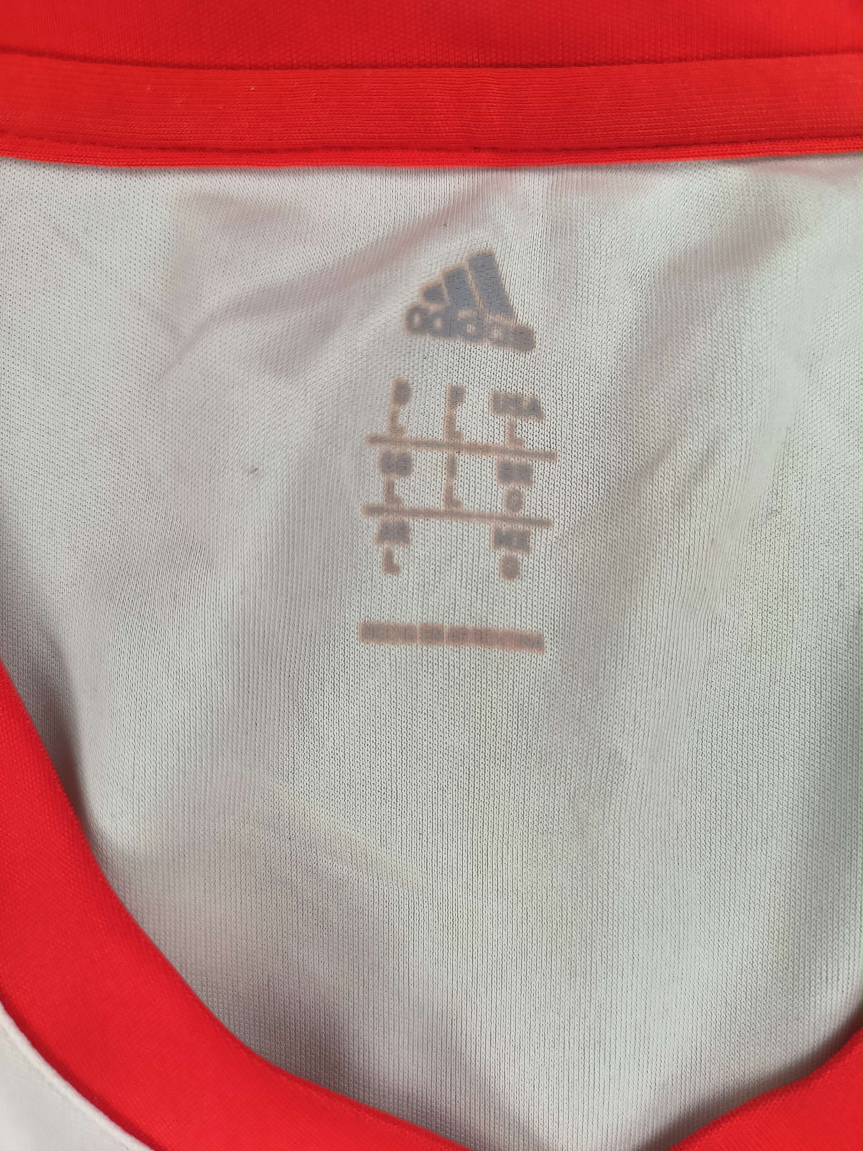 Adidas River Plate 2016 Adidas training football jersey size L Size US L / EU 52-54 / 3 - 4 Thumbnail