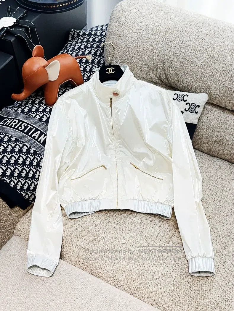 Chanel Chanel 23C Early Spring Vacation Series Beige Metallic Lon Size XS / US 0-2 / IT 36-38 - 1 Thumbnail