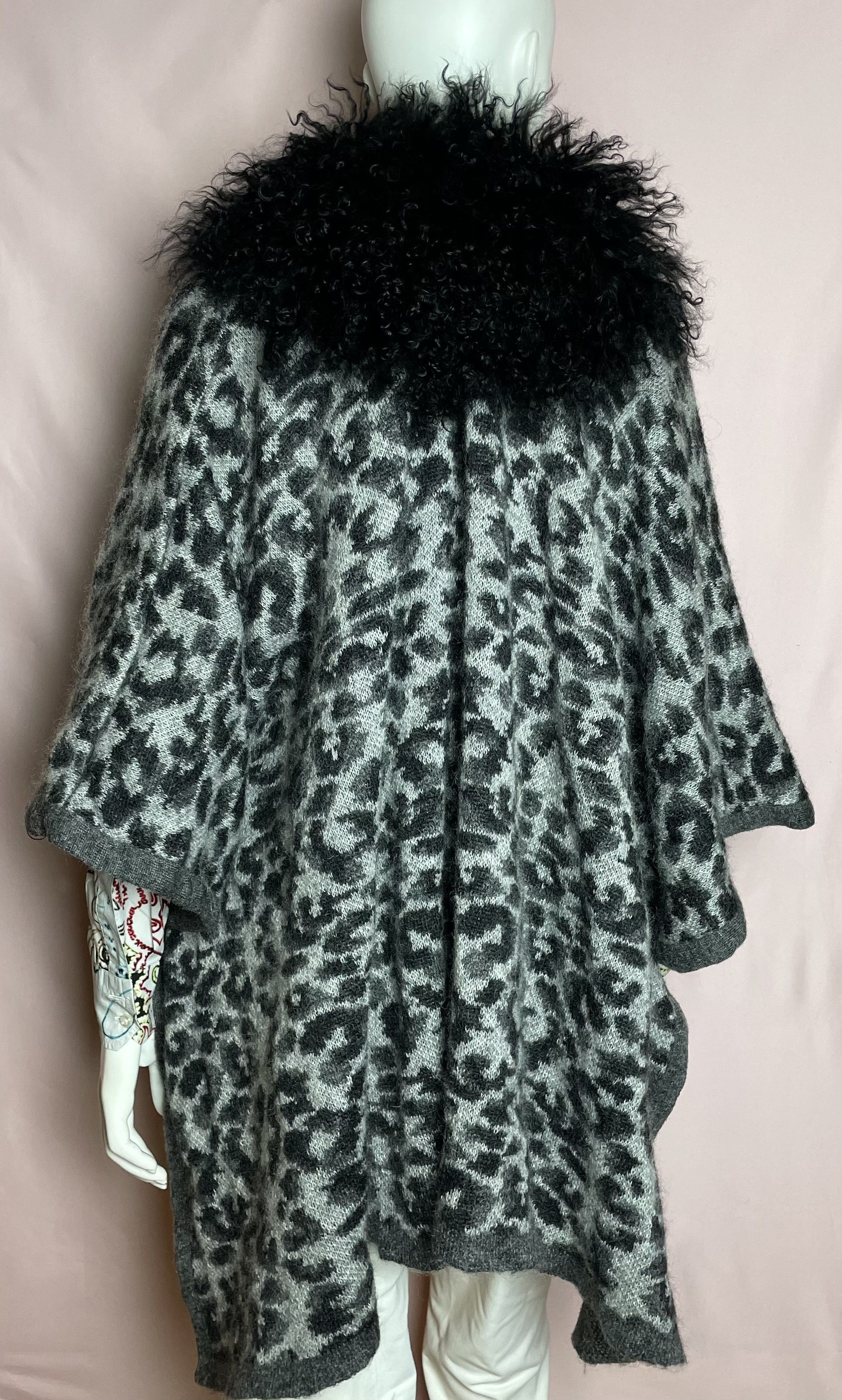 Other Hayley Menzies Leopard Print Elgin Poncho Mohair Size ONE SIZE - 3 Thumbnail