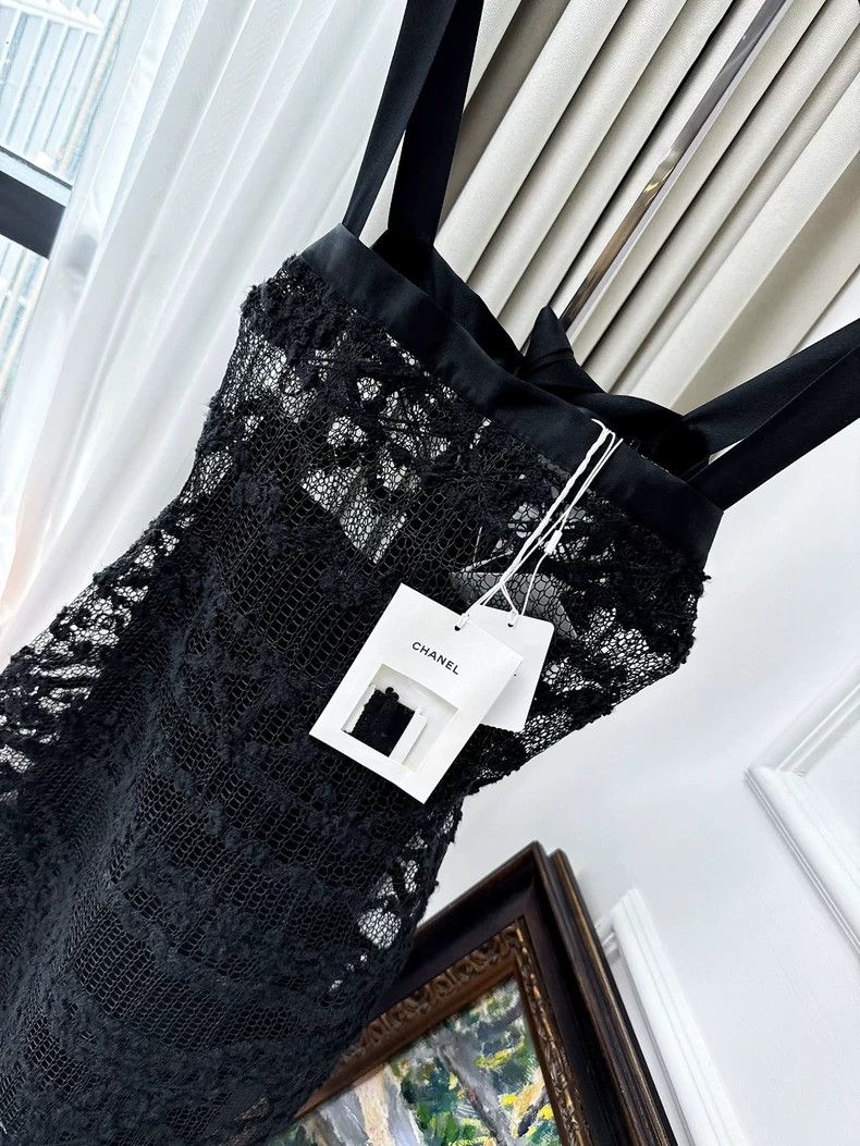 Chanel Chanel 25s spring and summer show black hollow three-dimen Size XS / US 0-2 / IT 36-38 - 2 Thumbnail