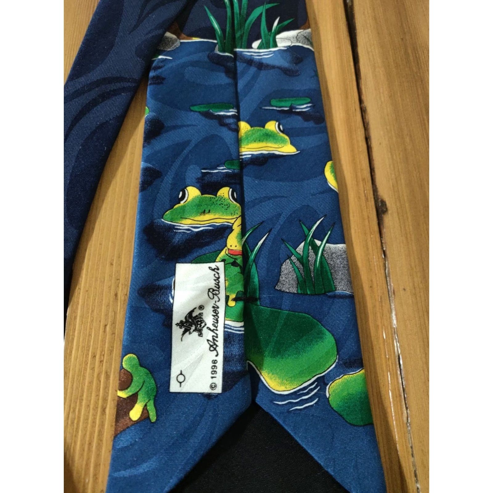 Budweiser VINTAGE Anheuser-Busch Budweiser 1996 Frog Beer Advertising Men's Neck Tie Size ONE SIZE - 5 Thumbnail