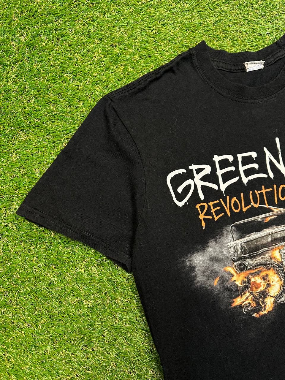 Band Tees × Vintage Green day Revolution Radio Tour 00s Vintage tee Size US M / EU 48-50 / 2 - 3 Thumbnail