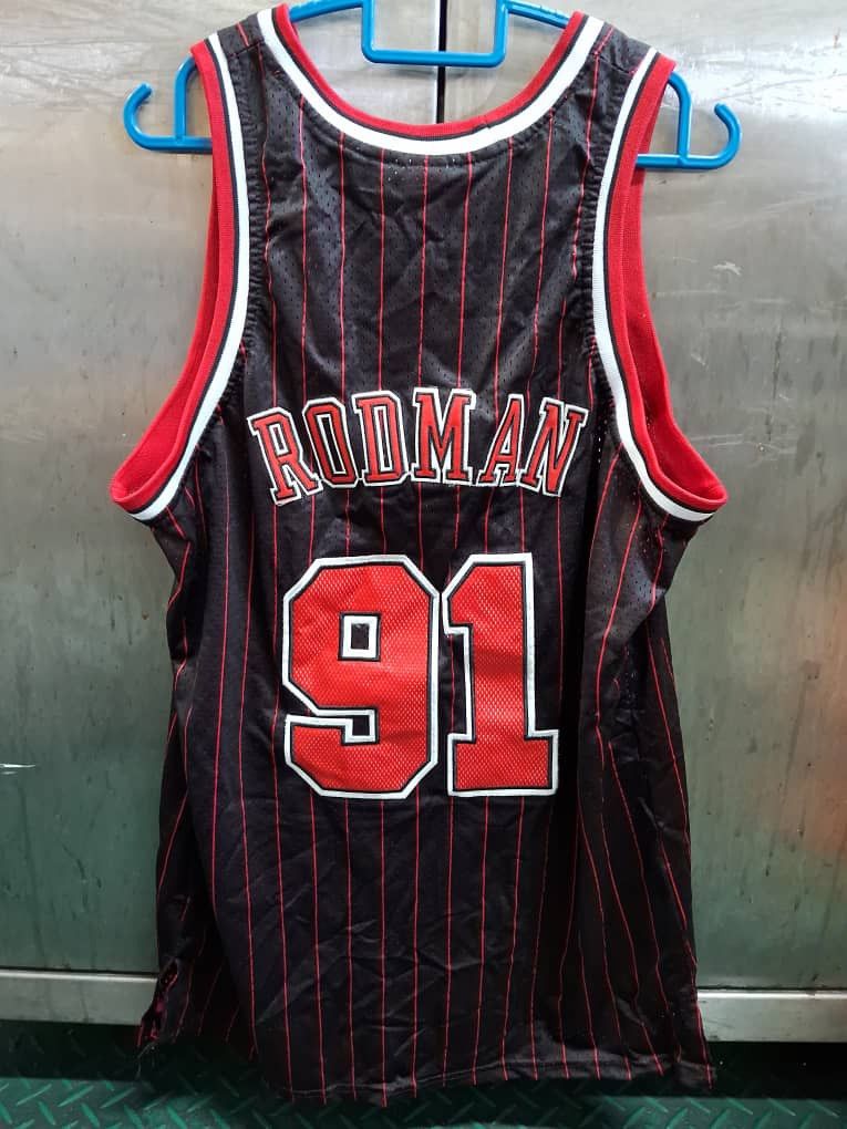 Mitchell & Ness Mitchell & ness Dennis Rodman 1995 - 96 Size US L / EU 52-54 / 3 - 2 Thumbnail