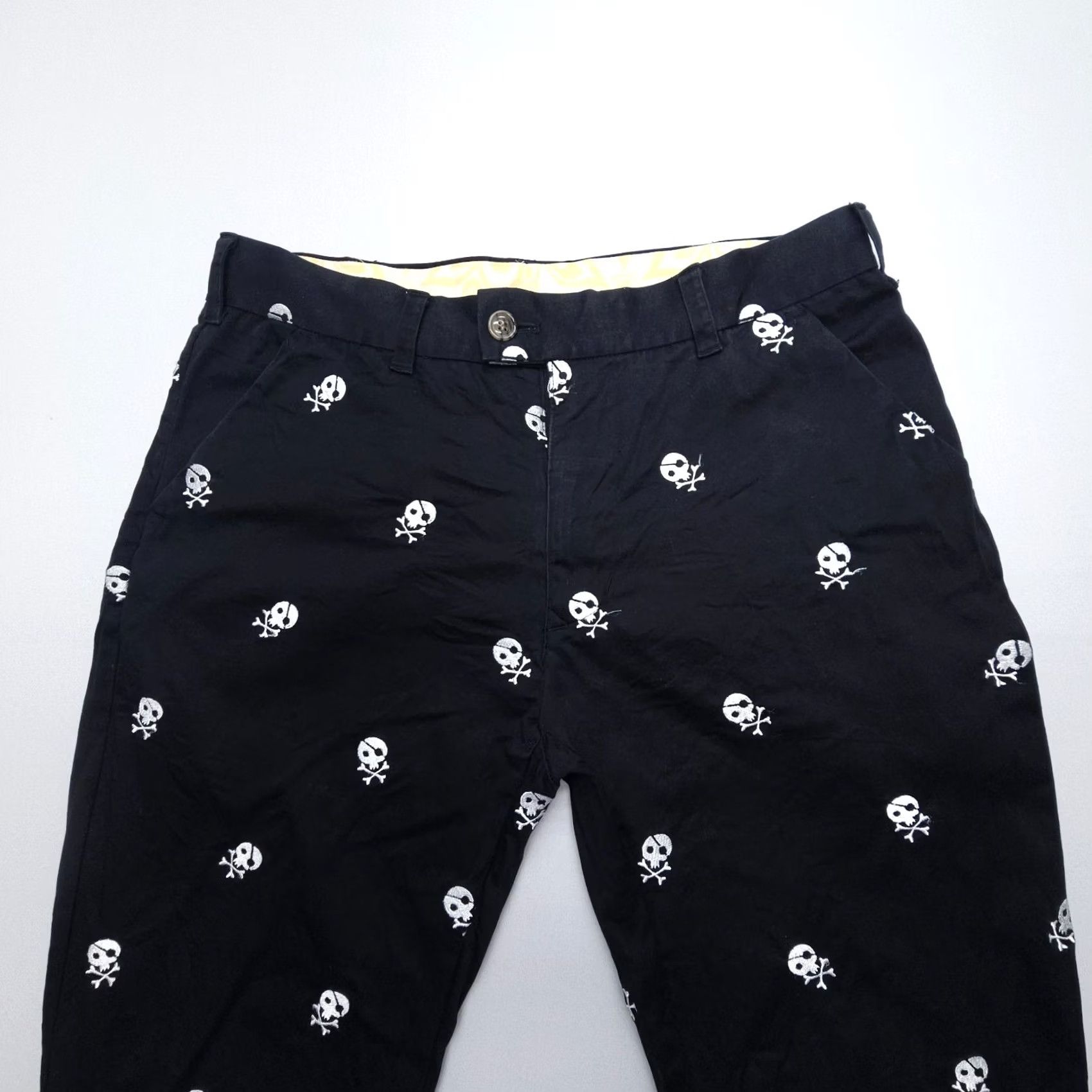 Vintage Item Specifications: Closure: Lace Size US 32 / EU 48 - 5 Thumbnail