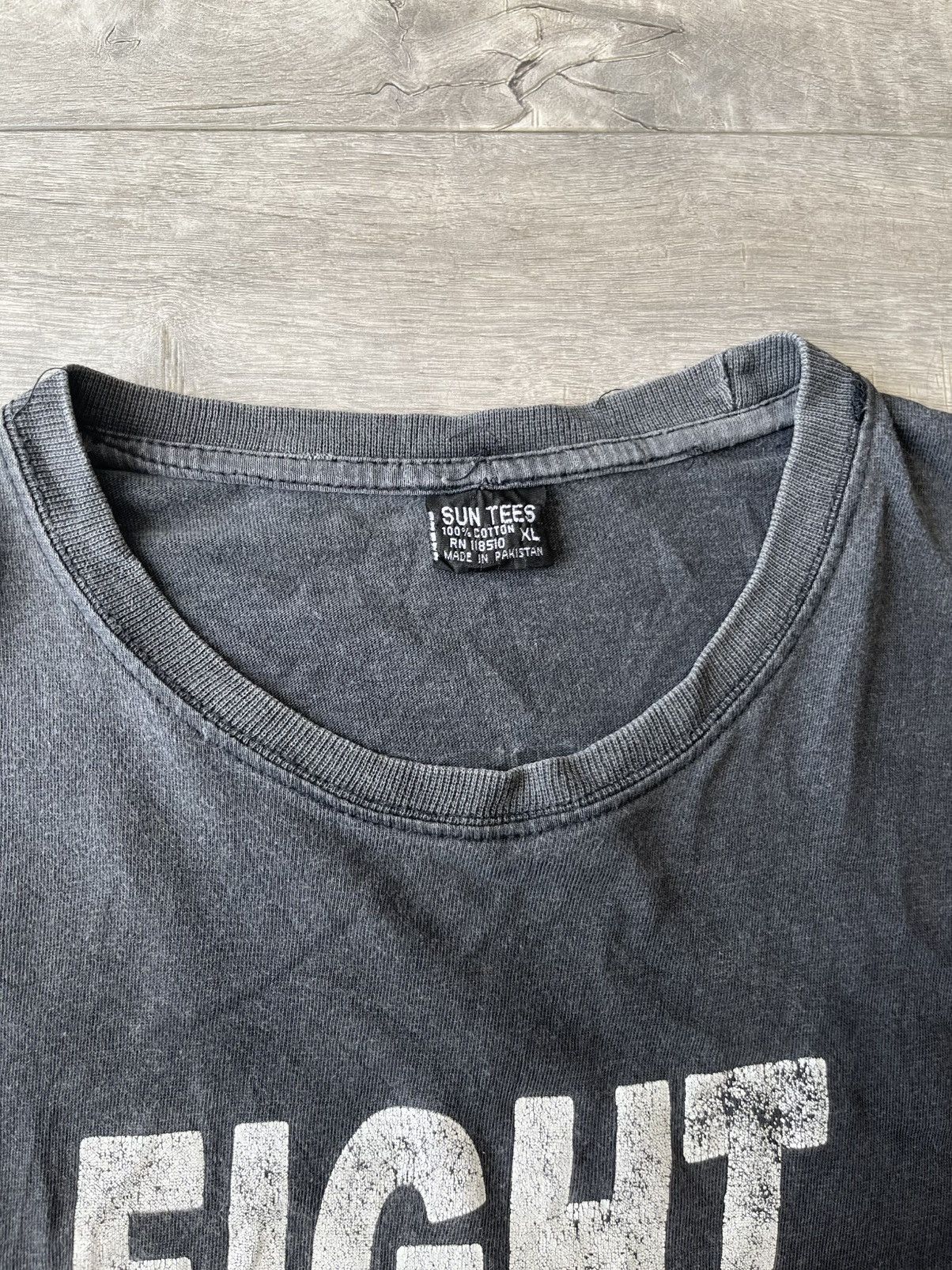 Public Enemy Public enemy 90s vintage sun faded t shirt Size US XL / EU 56 / 4 - 5 Thumbnail