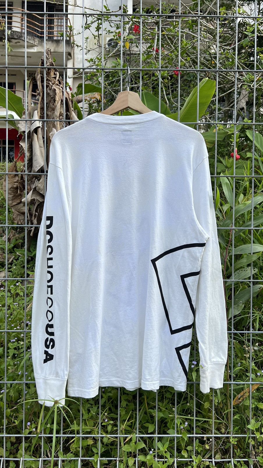 DC × Vintage DC SHOES LONGSLEEVE Size US L / EU 52-54 / 3 - 5 Thumbnail