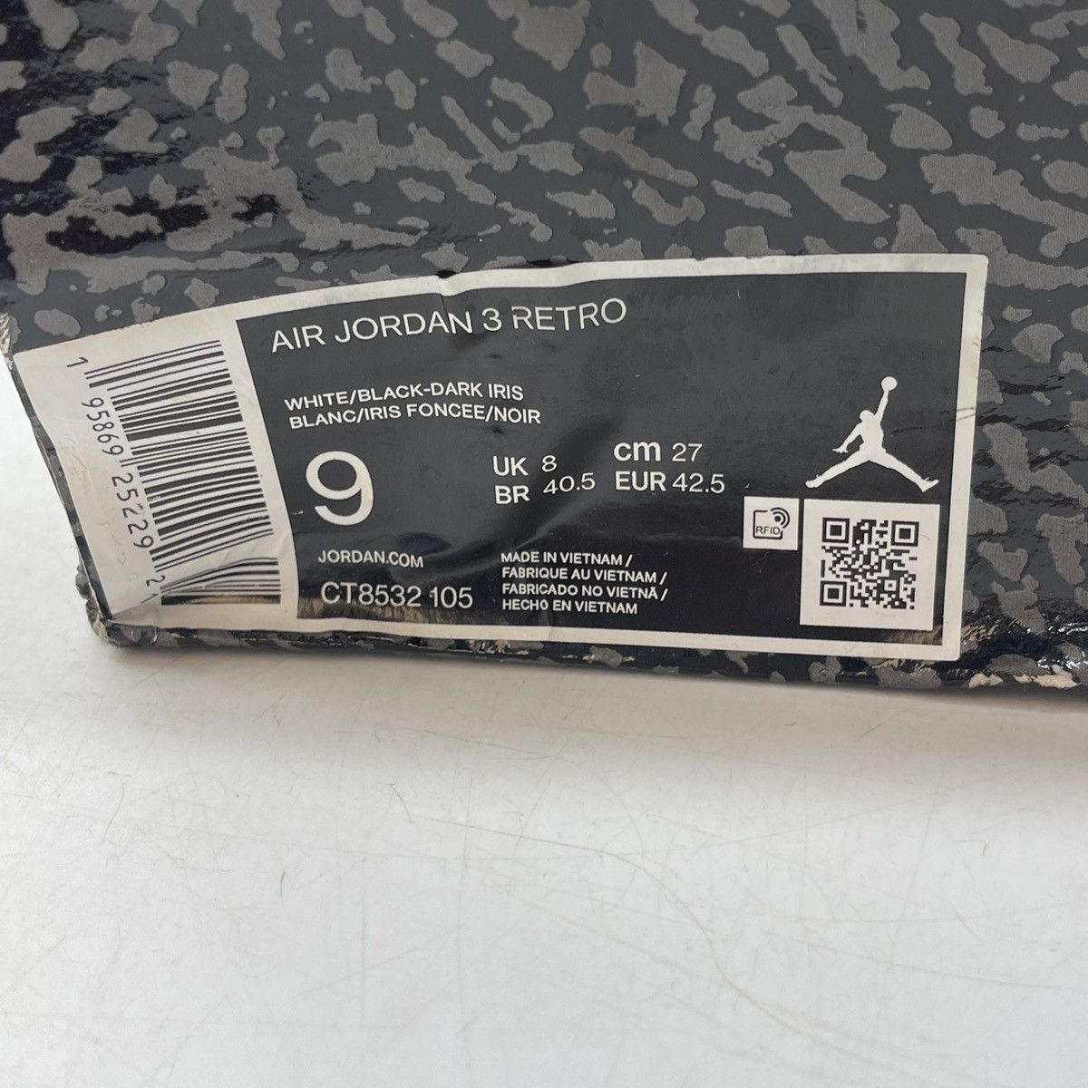 Jordan Brand Air Jordan 3 dark iris Size US 9 / EU 42 - 9 Thumbnail