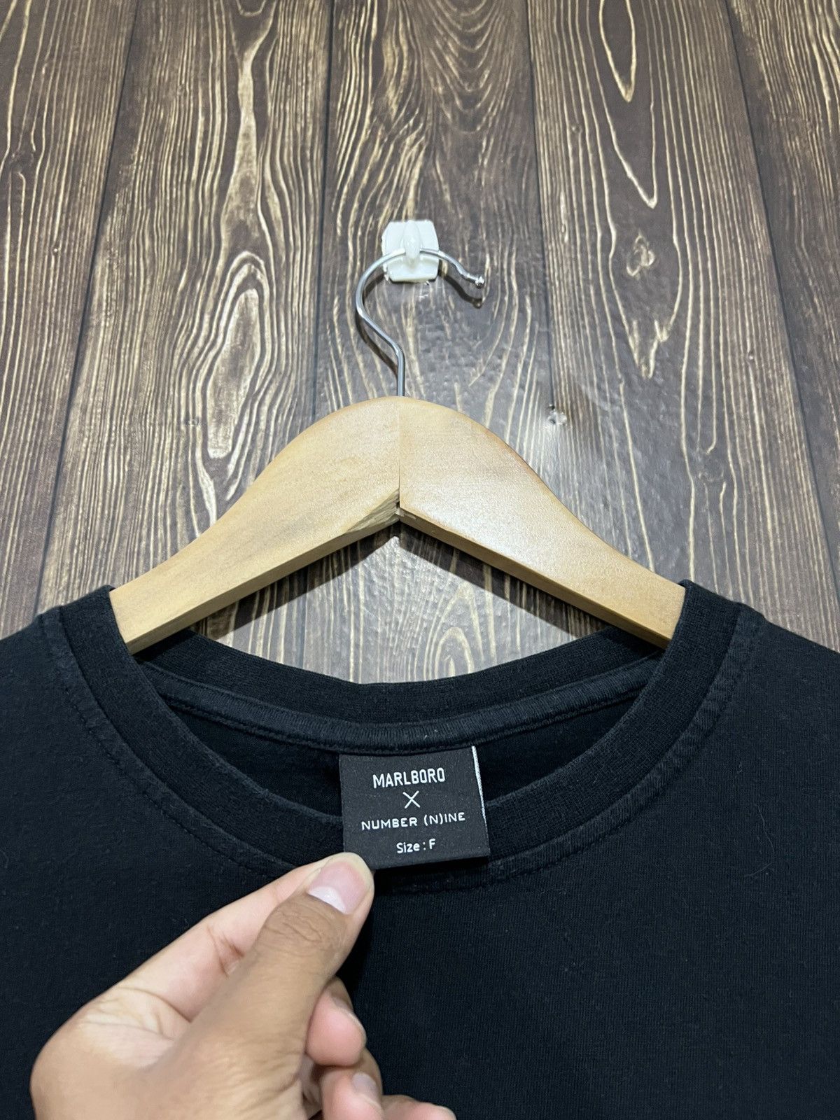 Marlboro × Number (N)ine × Vintage Number Nine x Marlboro ‘Rethinking Conventions’ Shield Tshirt Size US M / EU 48-50 / 2 - 4 Thumbnail