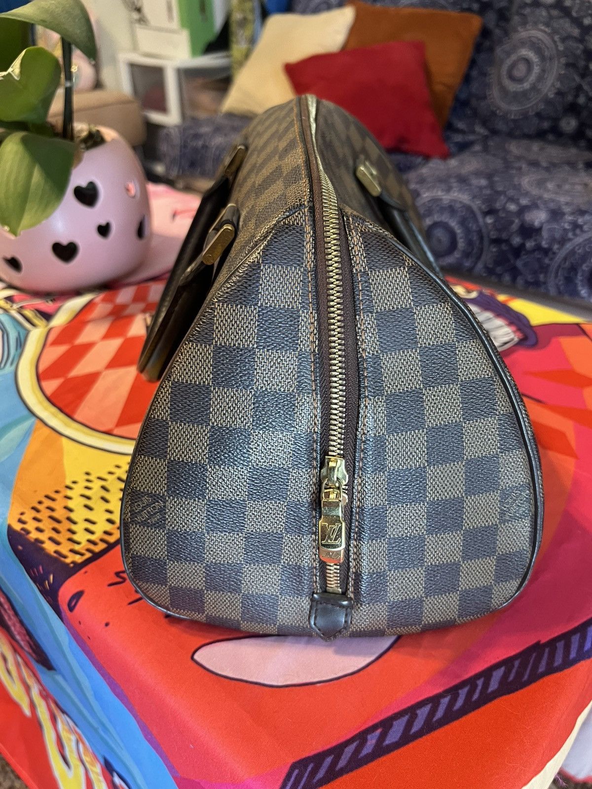 Louis Vuitton Louis Vuitton Handbag Size ONE SIZE - 3 Thumbnail