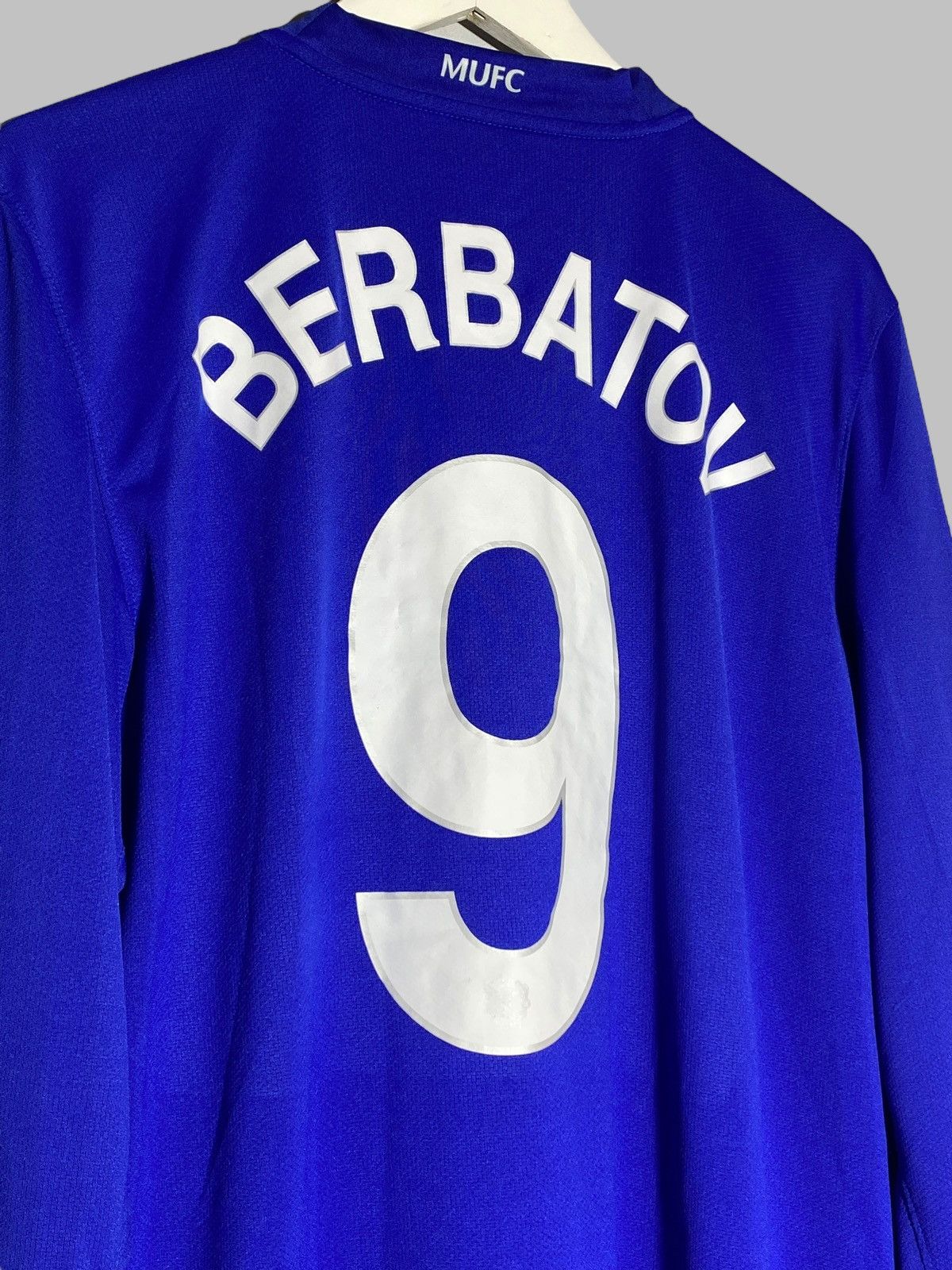 Nike #9 Berbatov Manchester United 2008/09 Long Sleeve Jersey Size US L / EU 52-54 / 3 - 15 Thumbnail