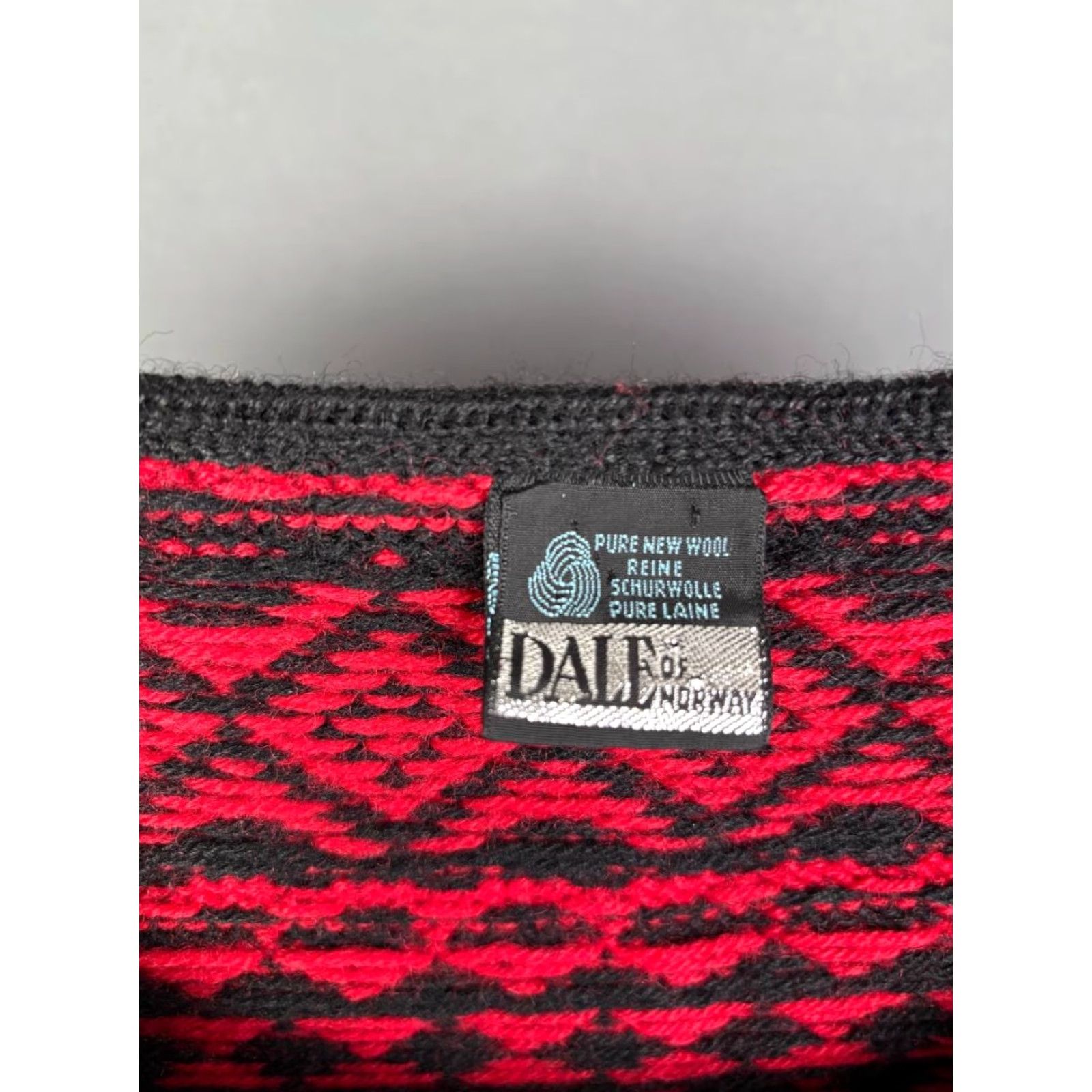 Dale Of Norway Dale of Norway Womens Sweater Red Wool Fair Isle Long Sleeve Crew Neck Pullover Knit Casual Outdoor Classic Travel Womens Size ONE SIZE - 3 Thumbnail