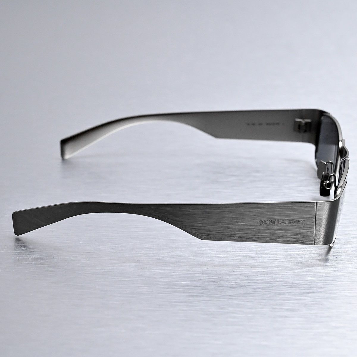 Saint Laurent Paris SAINT LAURENT SL 738 SUNGLASSES Size ONE SIZE - 10 Thumbnail