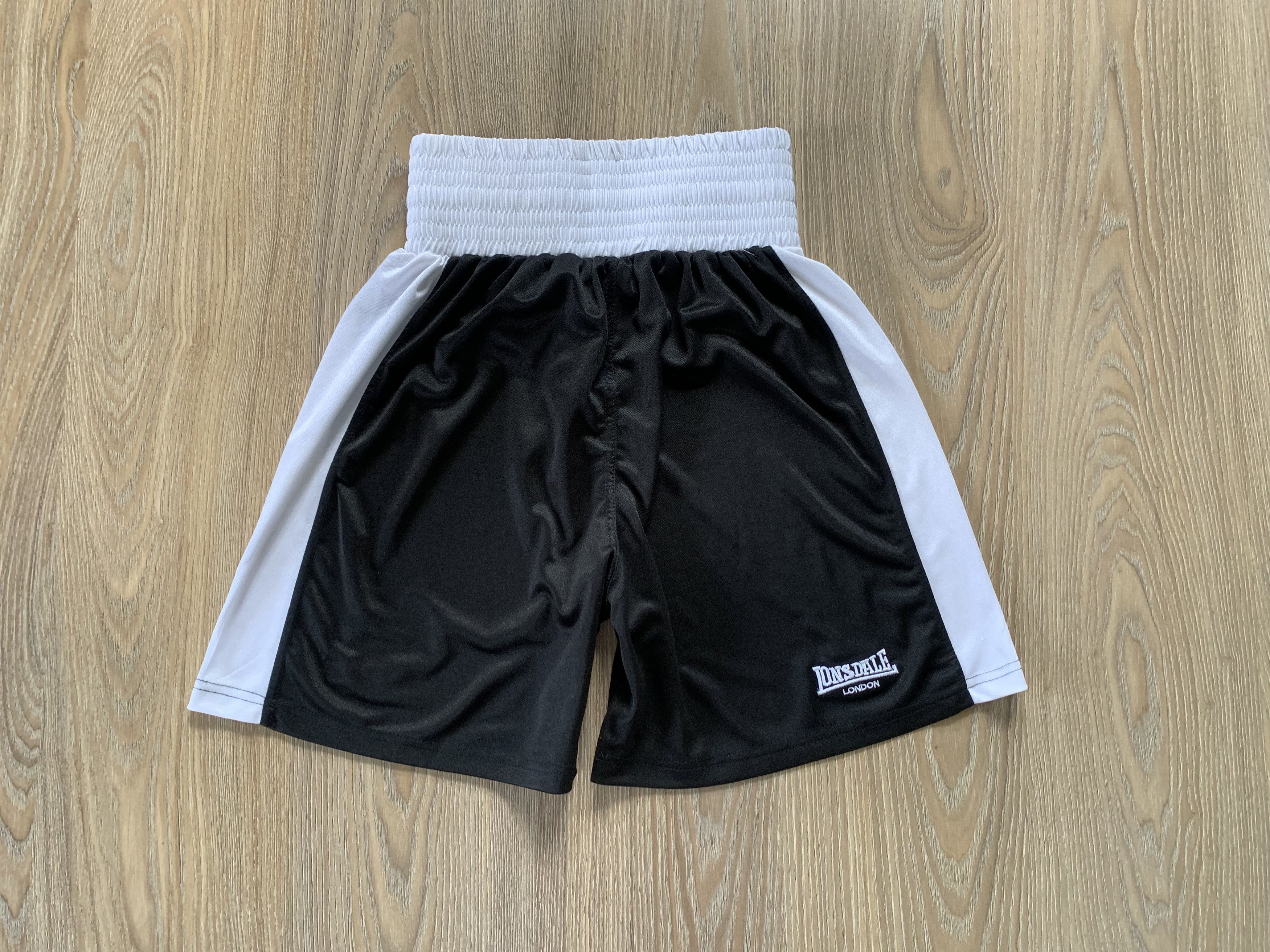 Japanese Brand × Sports Specialties Vintage Lonsdale Muai Thai Shorts Size US 28 / EU 44 - 1 Thumbnail