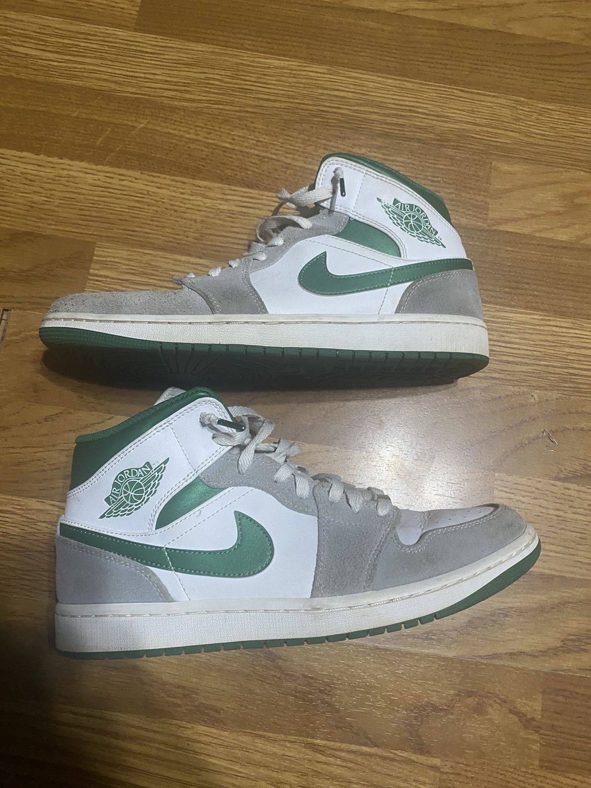 Jordan Brand Jordan 1 grey pines Size US 9.5 / EU 42-43 - 1 Thumbnail