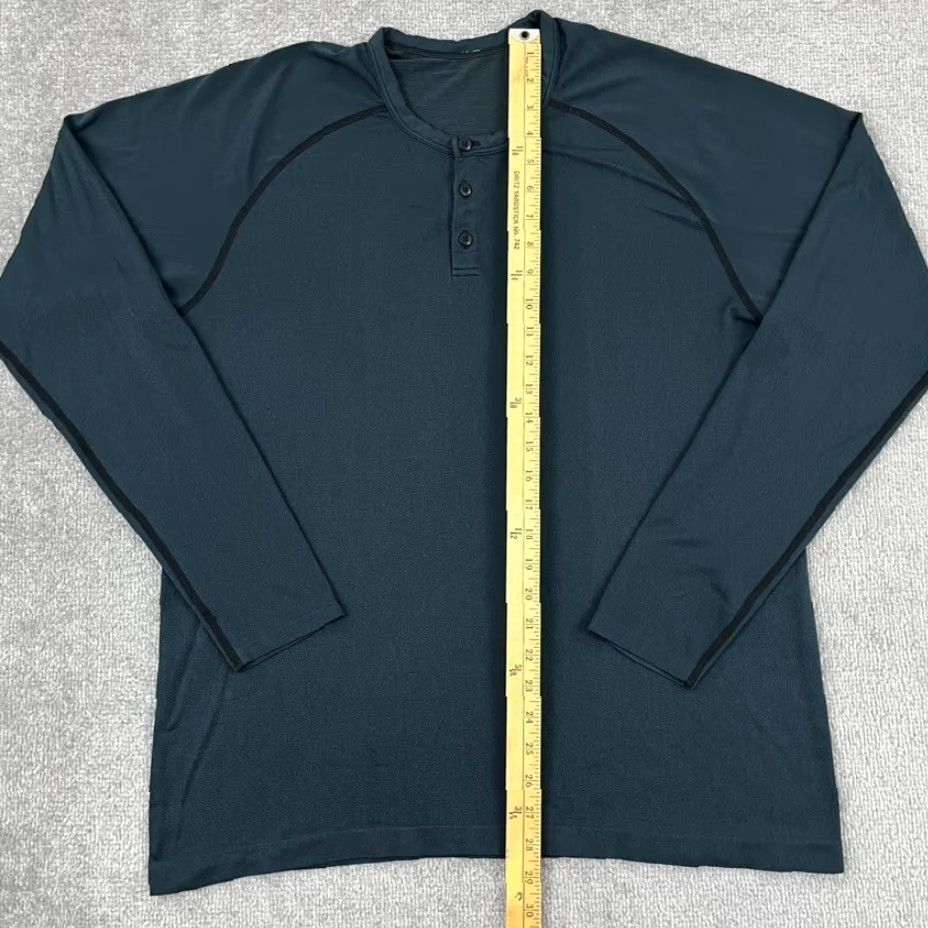 Lululemon LULULEMON Metal Vent Tech Shirt Mens XL Green Blue Henley Long Sleeve Active Gym Size US XL / EU 56 / 4 - 5 Thumbnail