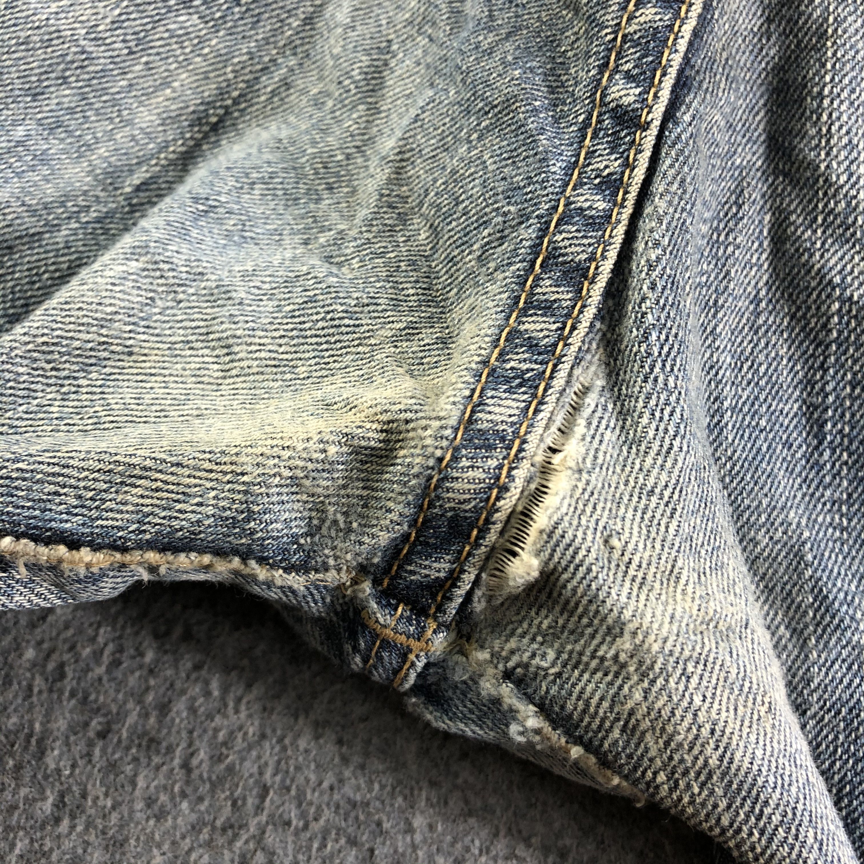 Levi's 90s Vintage Levis 505 Jeans-J3553 Size US 33 - 8 Thumbnail