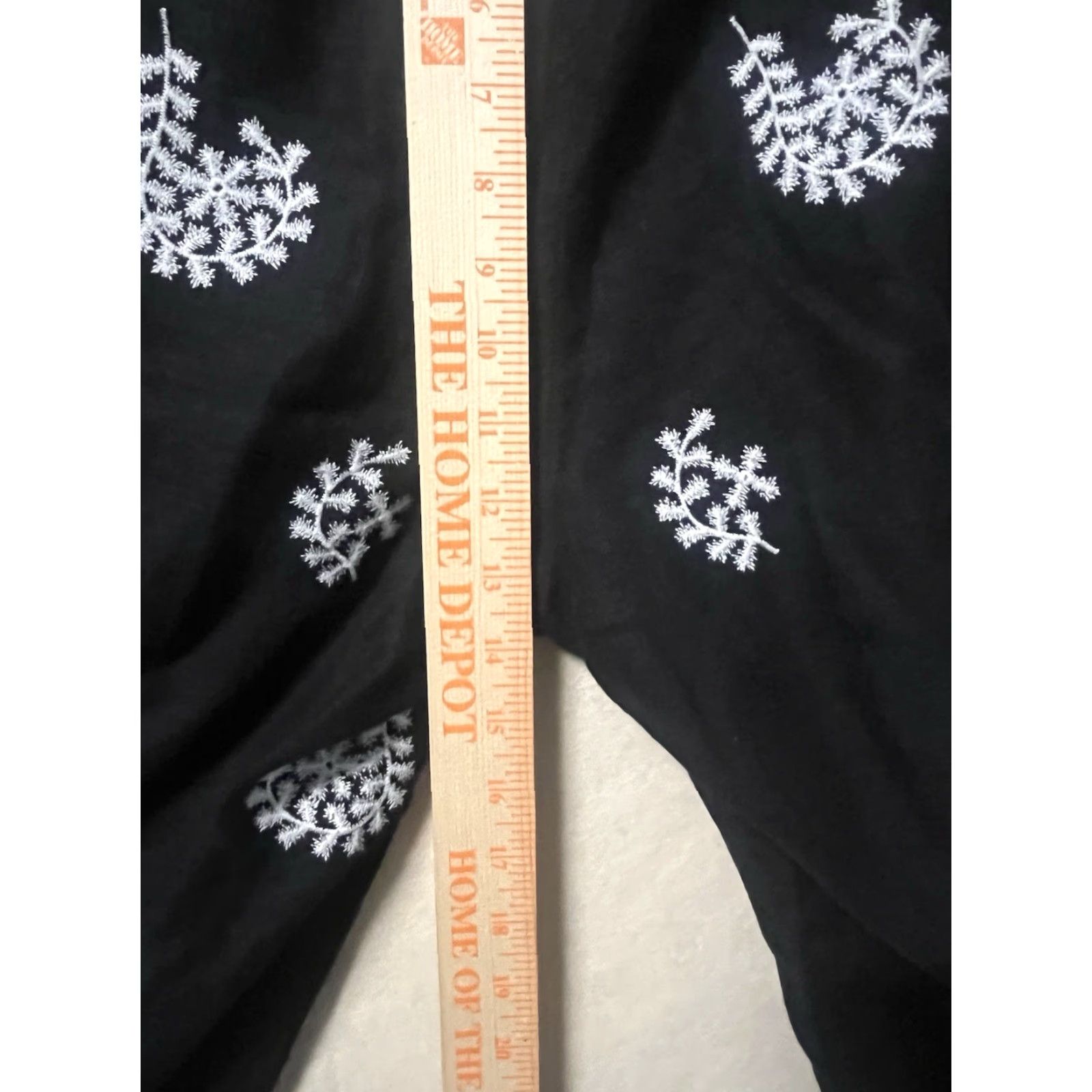 Elie Tahari ELIE TAHARI WOMENS PANTS Floral Embroidered Wide-Leg Linen Blend Size 30 Black Cropped Pockets Easy Care Regular 30 in Waist Vintage No Size 30" / US 8 / IT 44 - 4 Thumbnail