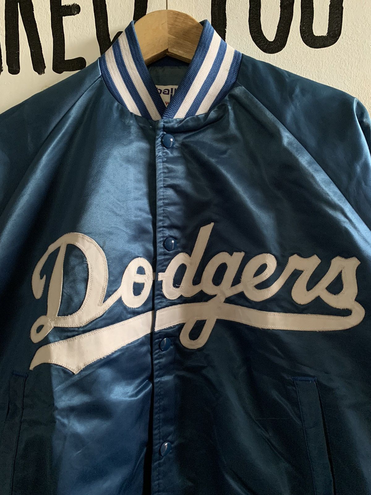 Chalk Line Vintage 80’s Chalk line LA DODGERS varsity jacket Size US M / EU 48-50 / 2 - 3 Thumbnail