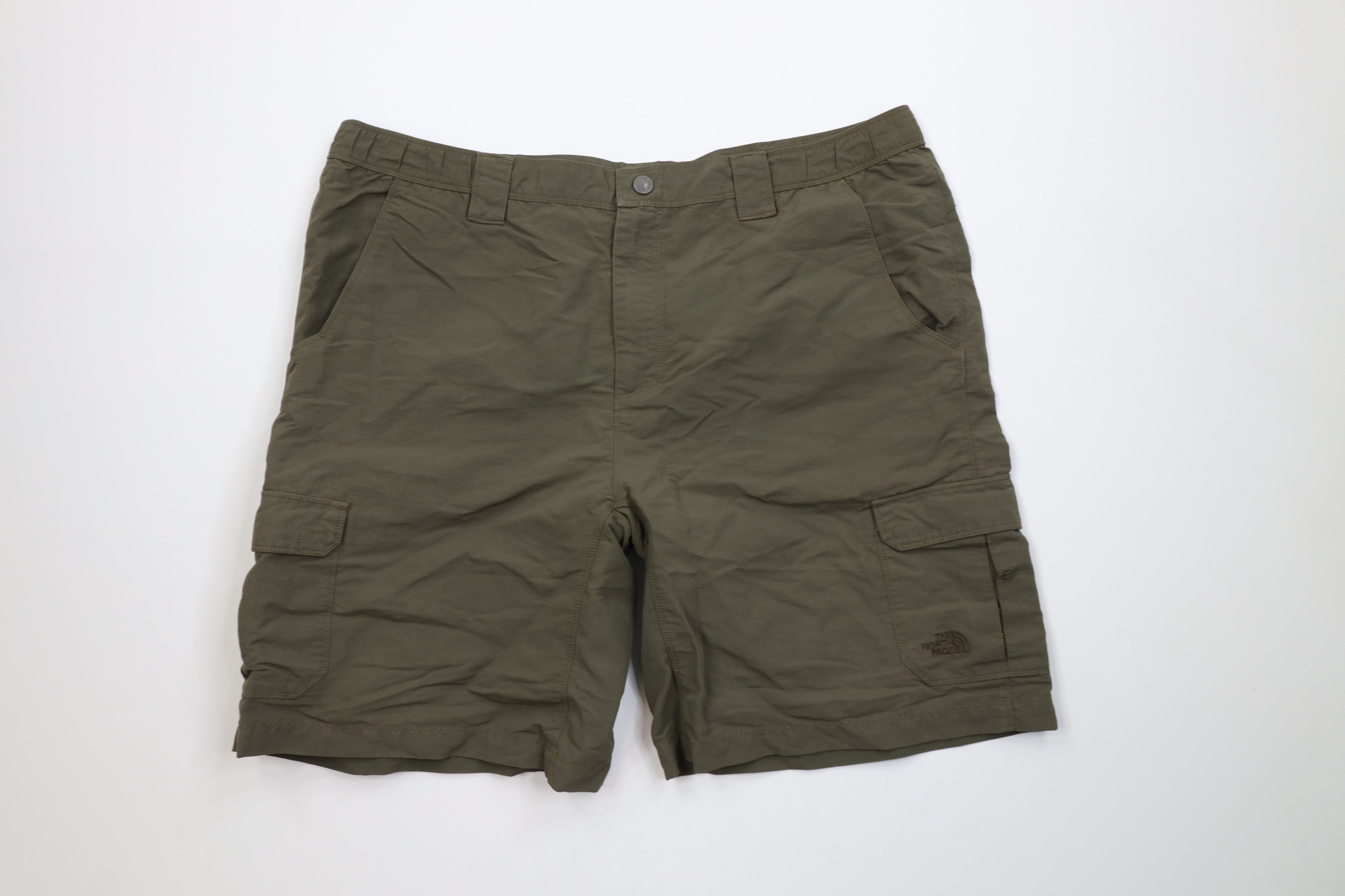 The North Face Vintage Y2K The North Face Trekking Cargo Shorts Green Size US 36 / EU 52 - 1 Thumbnail