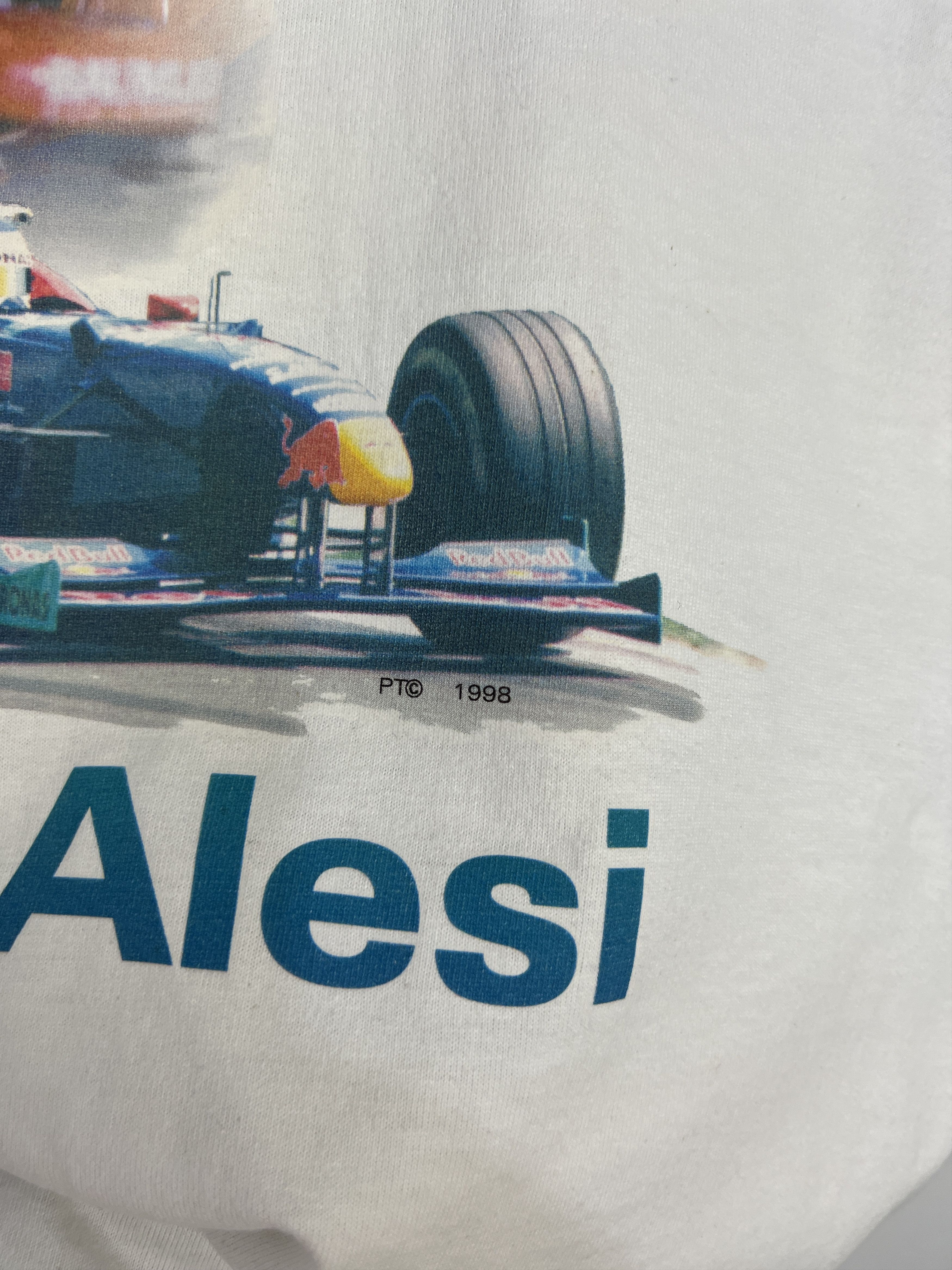 Vintage Vintage 90's Jean Alesi Red Bull Sauber Petronas Tee Shirt Size US L / EU 52-54 / 3 - 7 Thumbnail