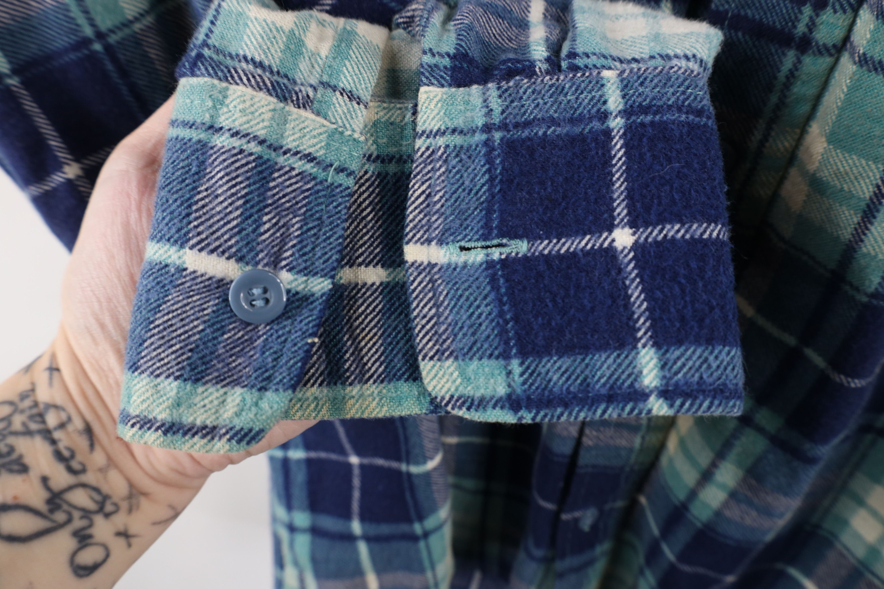 Vintage Vintage 70s Streetwear Flannel Collared Button Shirt Plaid Size US L / EU 52-54 / 3 - 8 Thumbnail