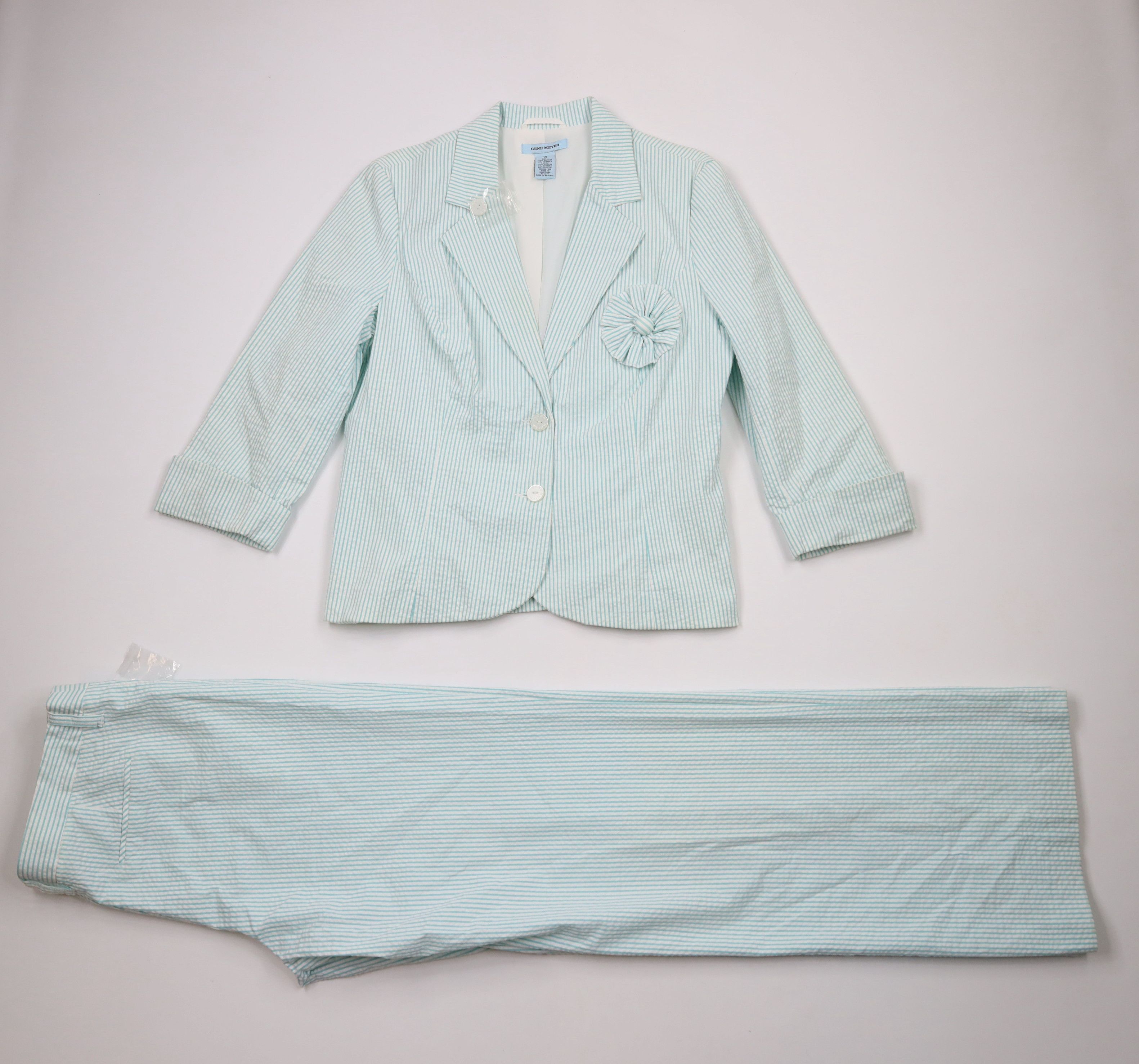 Vintage New Gene Meyer 2 Piece Striped Seersucker Flower Suit Size XL / US 12-14 / IT 48-50 - 1 Thumbnail