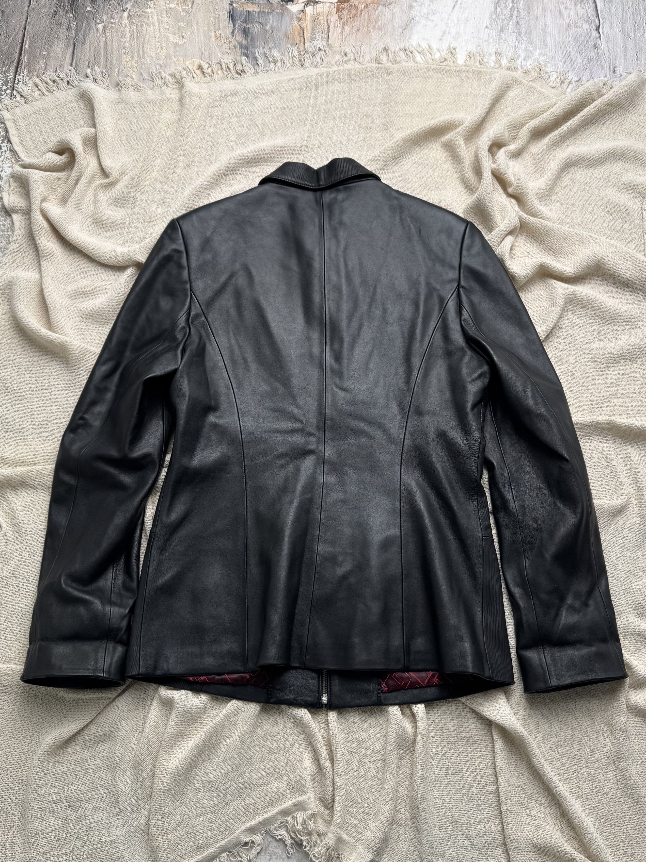 Vintage Vintage Genuine Leather Jacket Zip Belted Moto Biker Coat Size M / US 6-8 / IT 42-44 - 5 Thumbnail