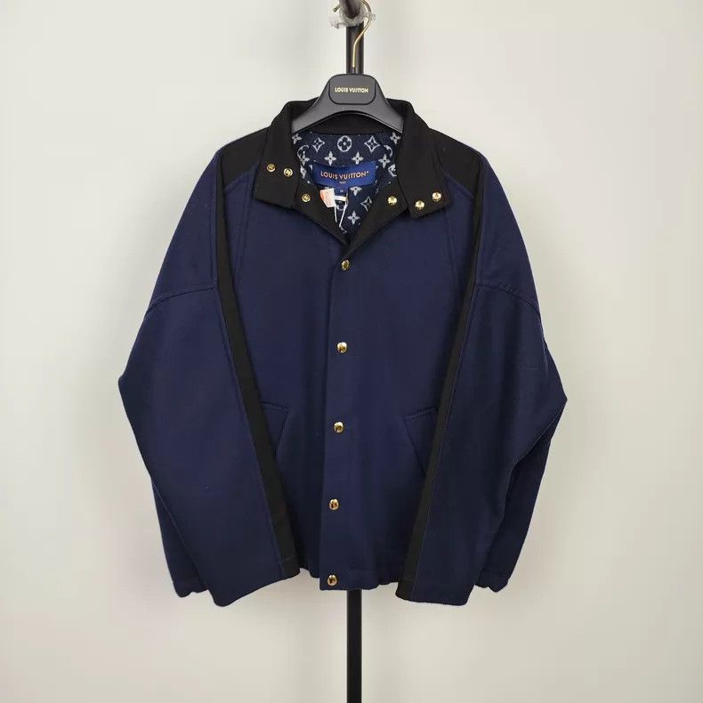 Louis Vuitton Louis Vuitton Wool lining full of presbyopia print jacket Size XS / US 0-2 / IT 36-38 - 1 Thumbnail