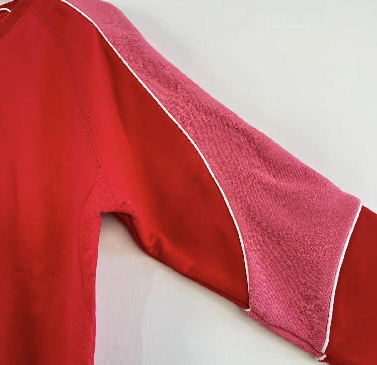 Valentino Valentino Crew Neck Sweatshirt J42 Size XS / US 0-2 / IT 36-38 - 4 Thumbnail