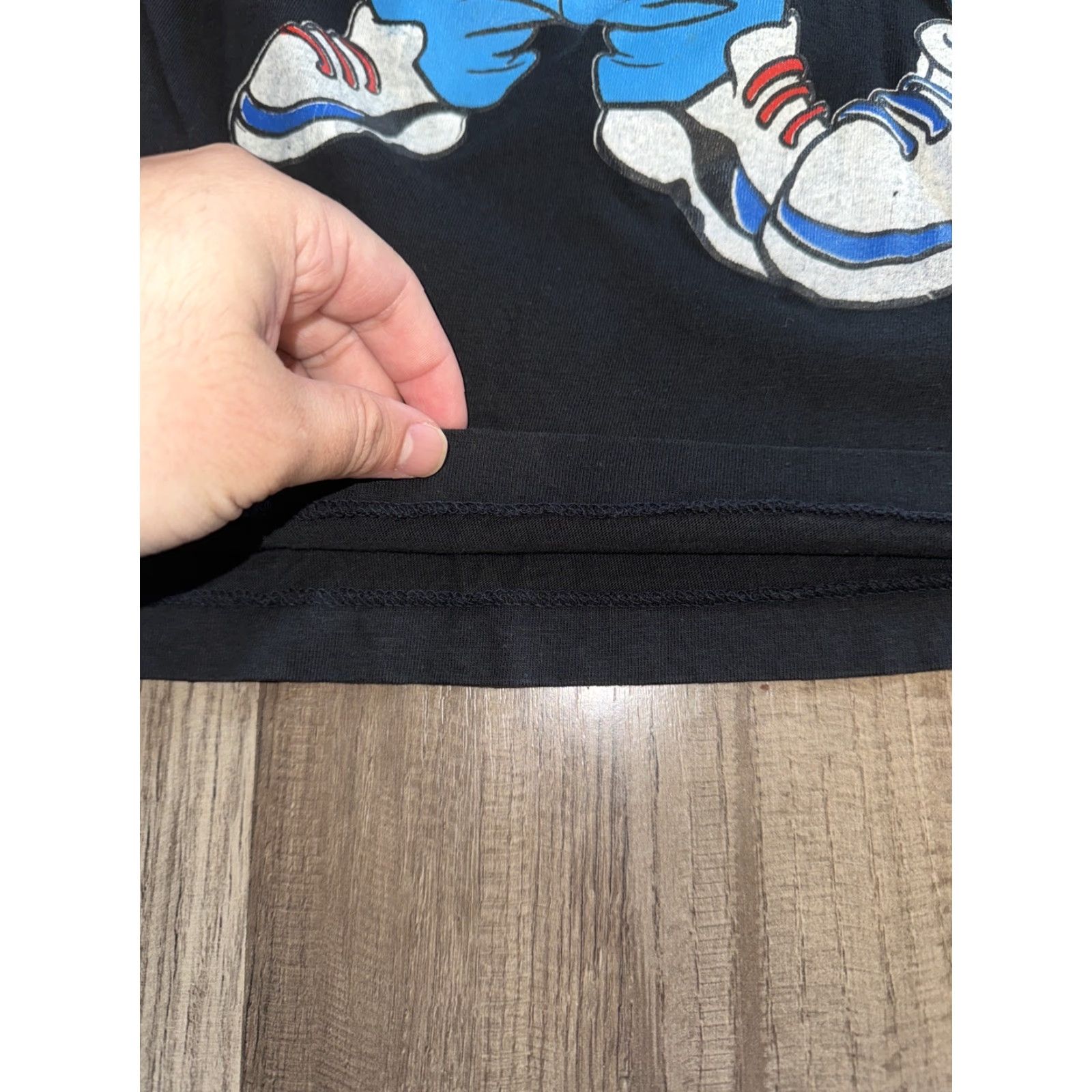 Vintage VINTAGE Bugs Bunny & Taz Looney Tunes Hip Hop T-Shirt Black Small 18x22 Mens Shirt 90s Cartoon Streetwear Vintage Double-Sided Size US S / EU 44-46 / 1 - 5 Thumbnail