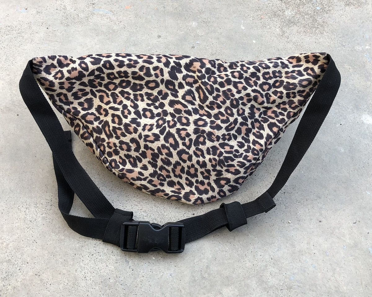 Thrasher Vintage THRASHER Leopard Printed Slingbag & Pouch Bag Size ONE SIZE - 7 Thumbnail