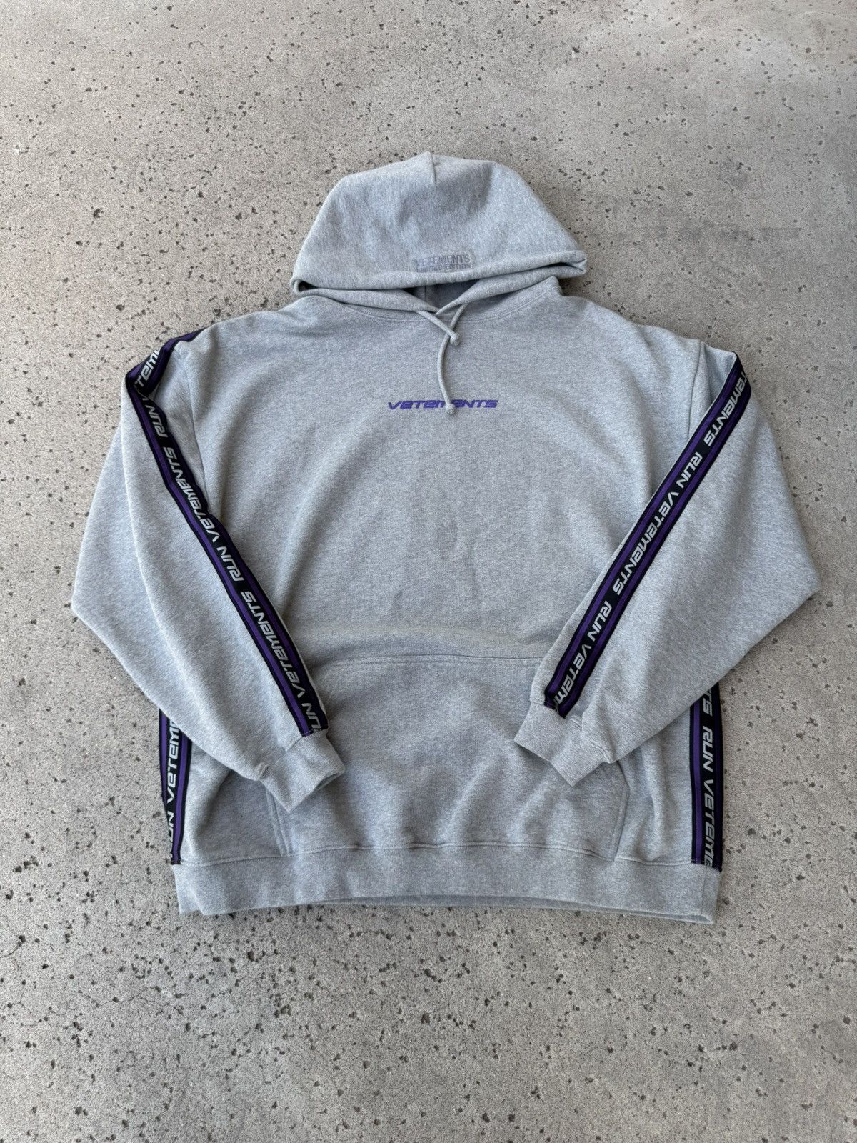 Vetements Vetements Run Tape Hoodie Size US M / EU 48-50 / 2 - 1 Thumbnail