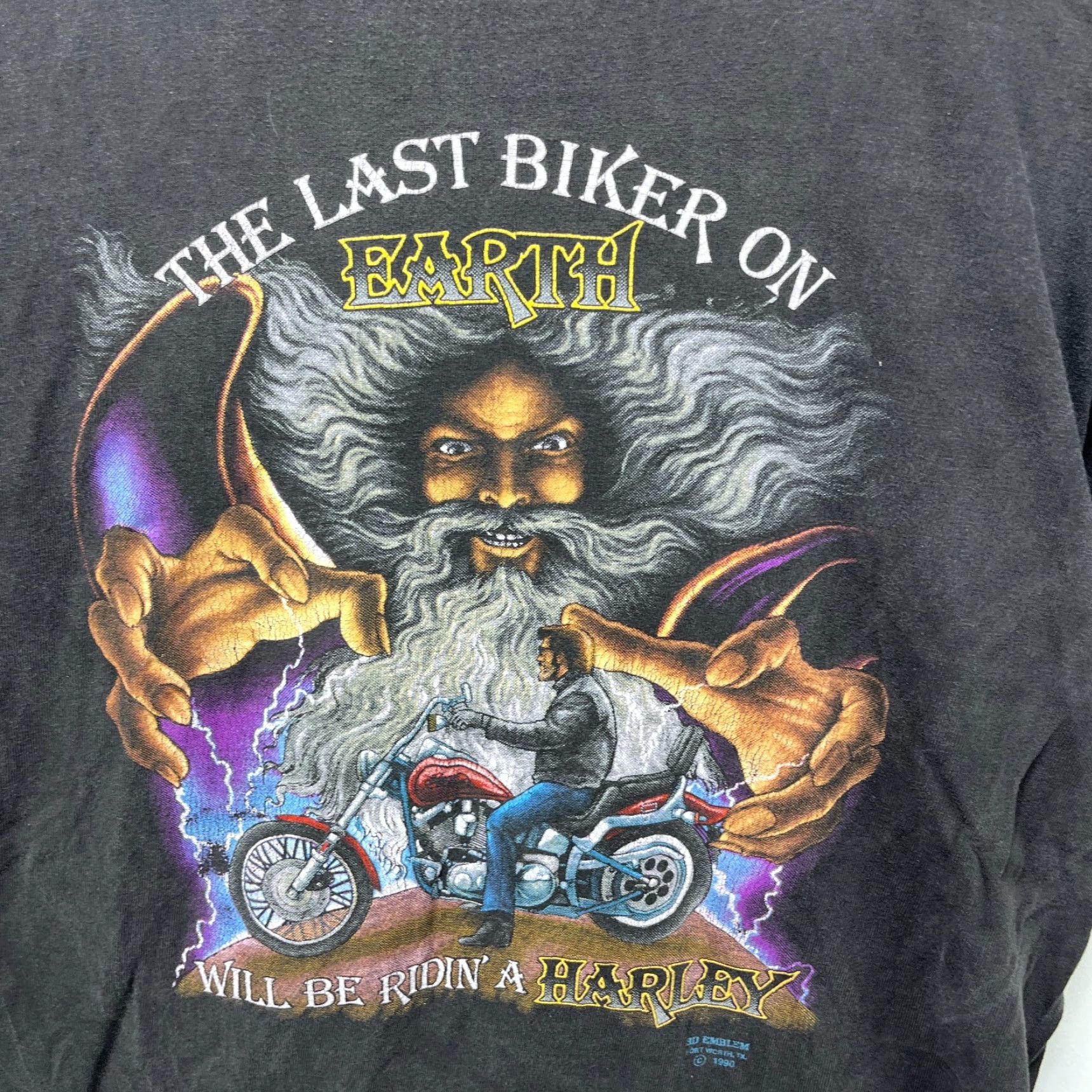 Harley Davidson VINTAGE Harley-Davidson 3D Emblem The Last Biker on Earth T-Shirt Large Mens Regular L Black Size US L / EU 52-54 / 3 - 2 Thumbnail