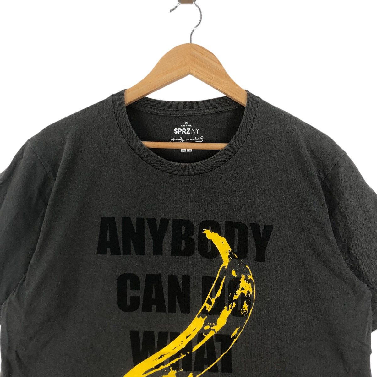 Uniqlo ANDY WARHOL x UNIQLO Banana Pop Art Tee Shirt Top Velvet Size US XL / EU 56 / 4 - 2 Thumbnail