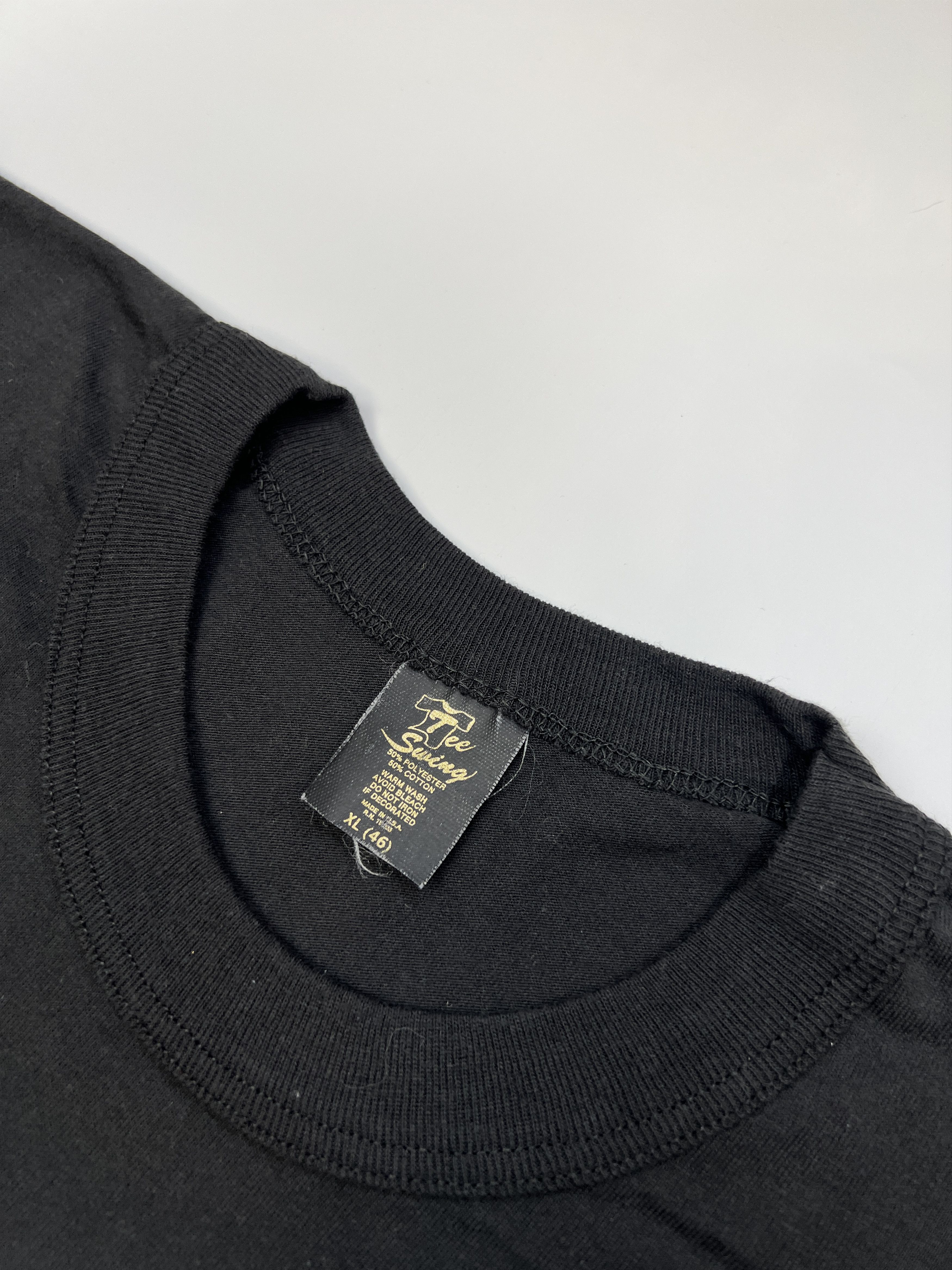 Vintage Vintage 90s Security Printed Tee Single Stitch Vetmo Style Size US L / EU 52-54 / 3 - 4 Thumbnail